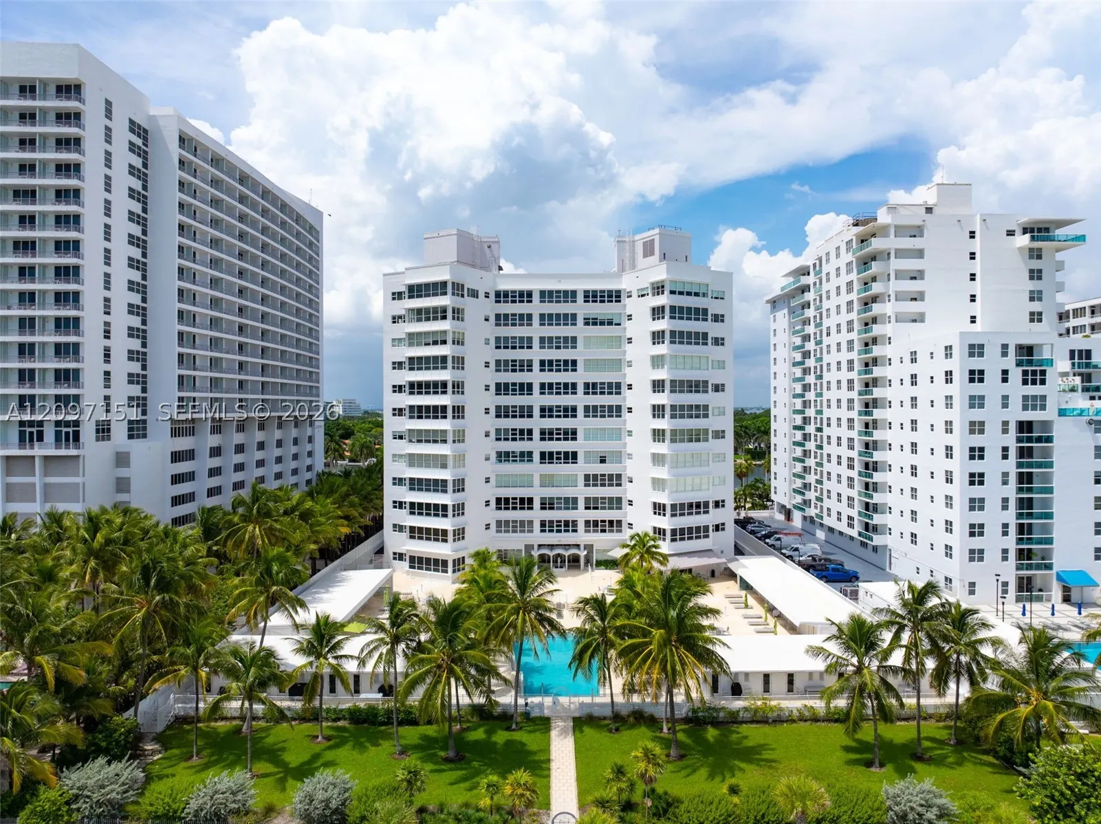 4925 Collins Ave #4A
