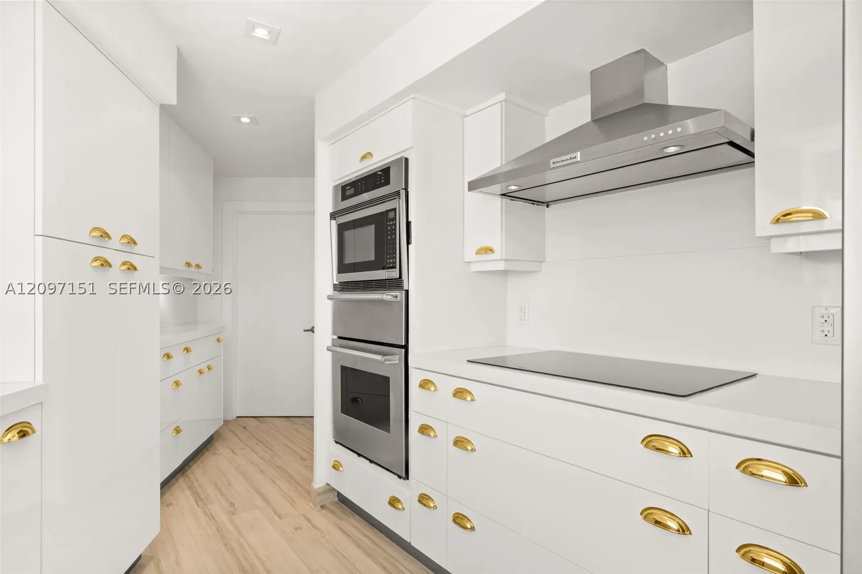 4925 Collins Ave #4A