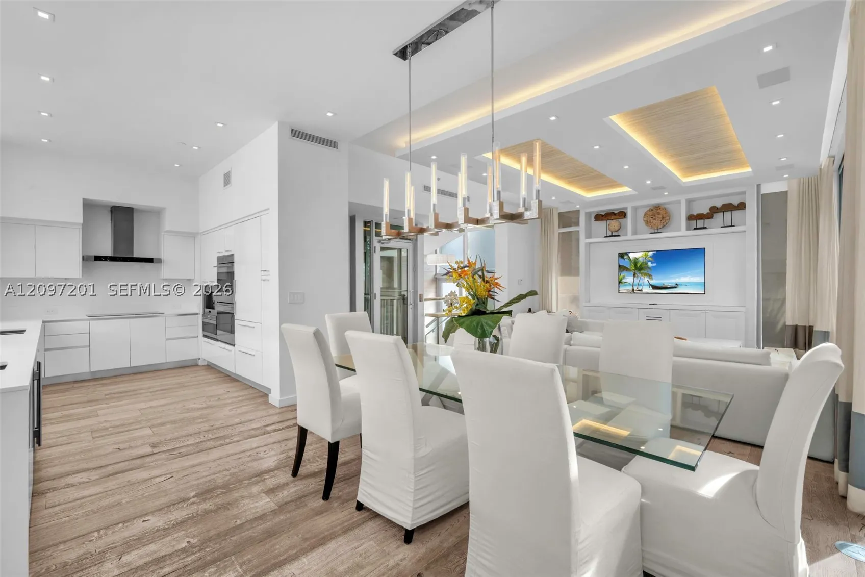 9501 Collins Ave #1