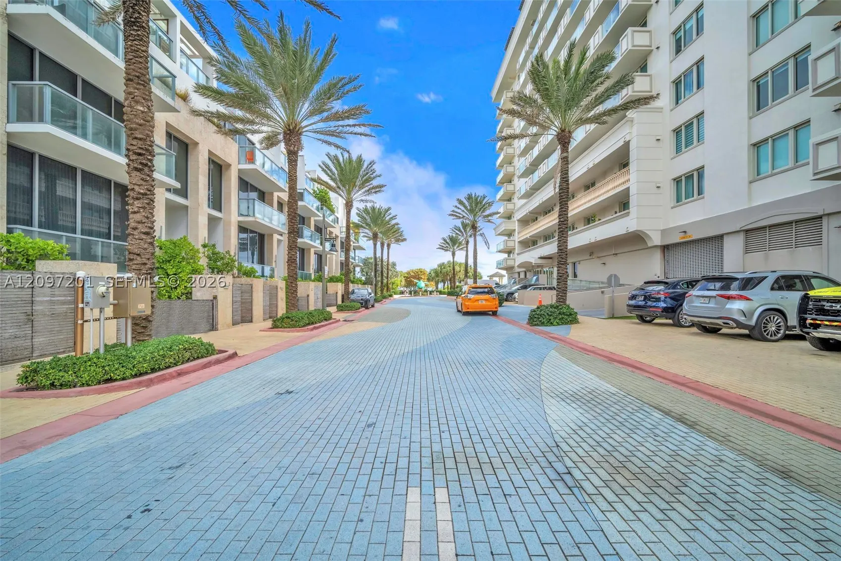 9501 Collins Ave #1