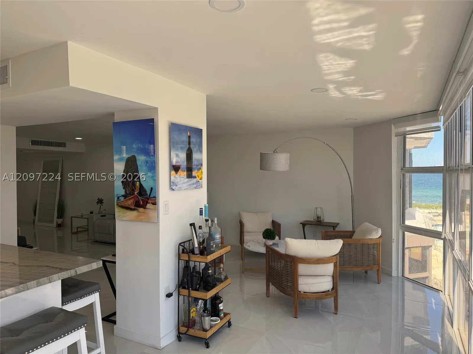 6423 Collins Ave #401