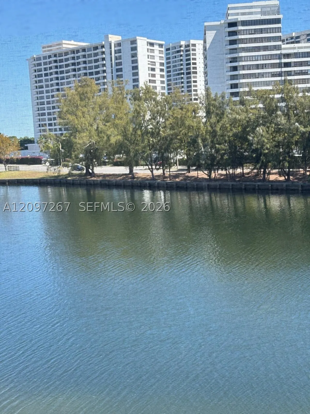 400 Diplomat Pkwy #308