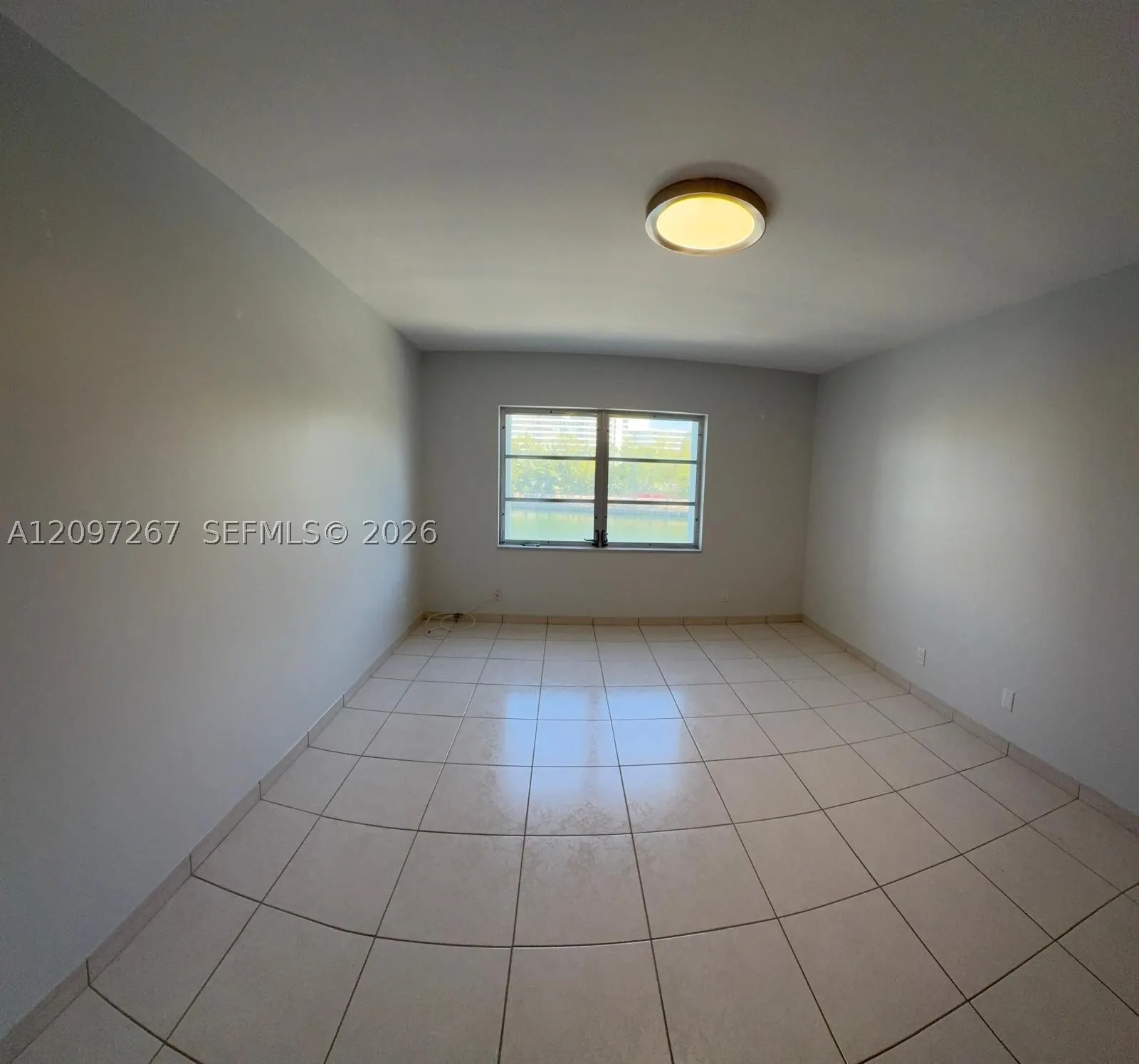400 Diplomat Pkwy #308