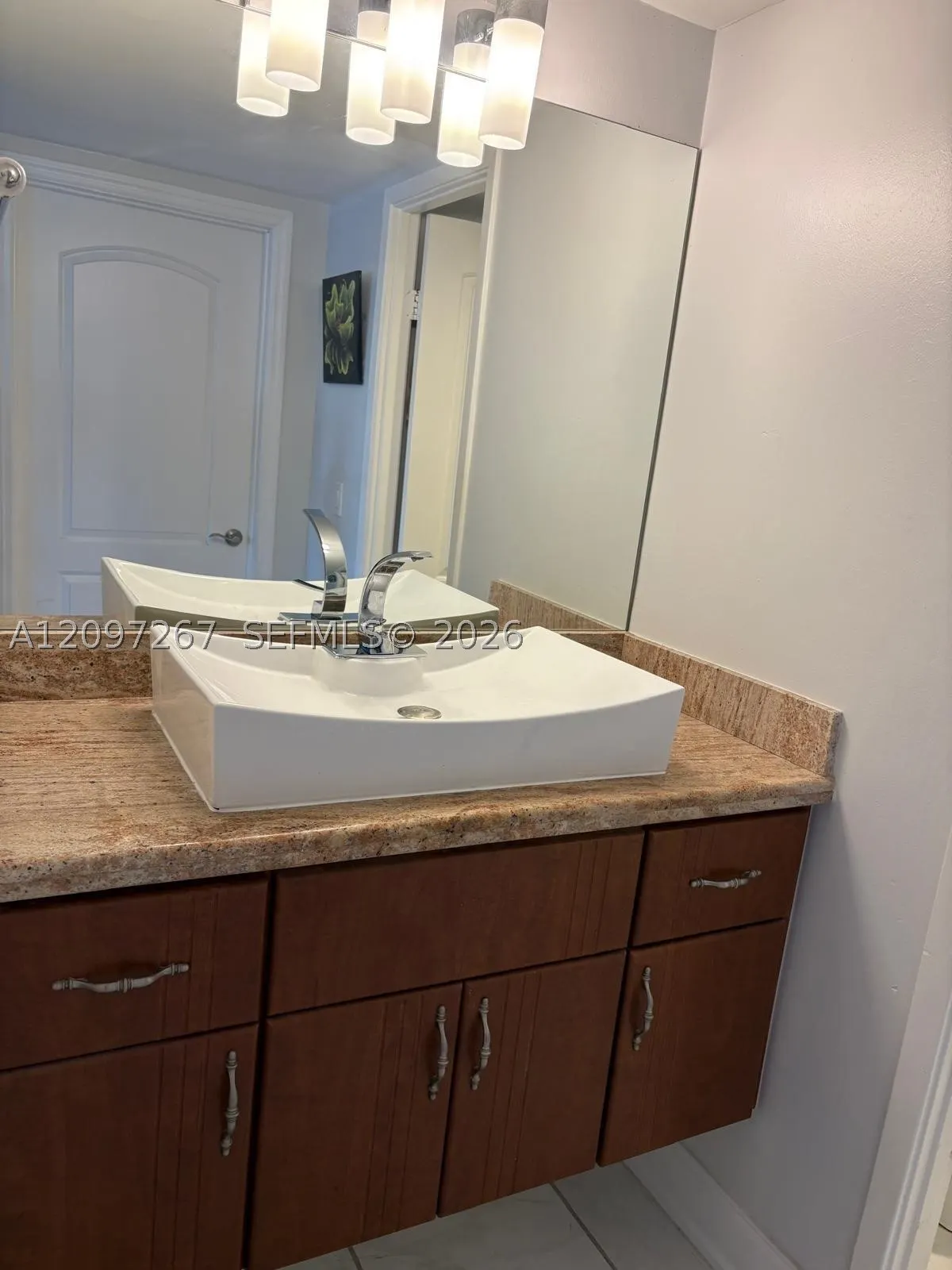400 Diplomat Pkwy #308