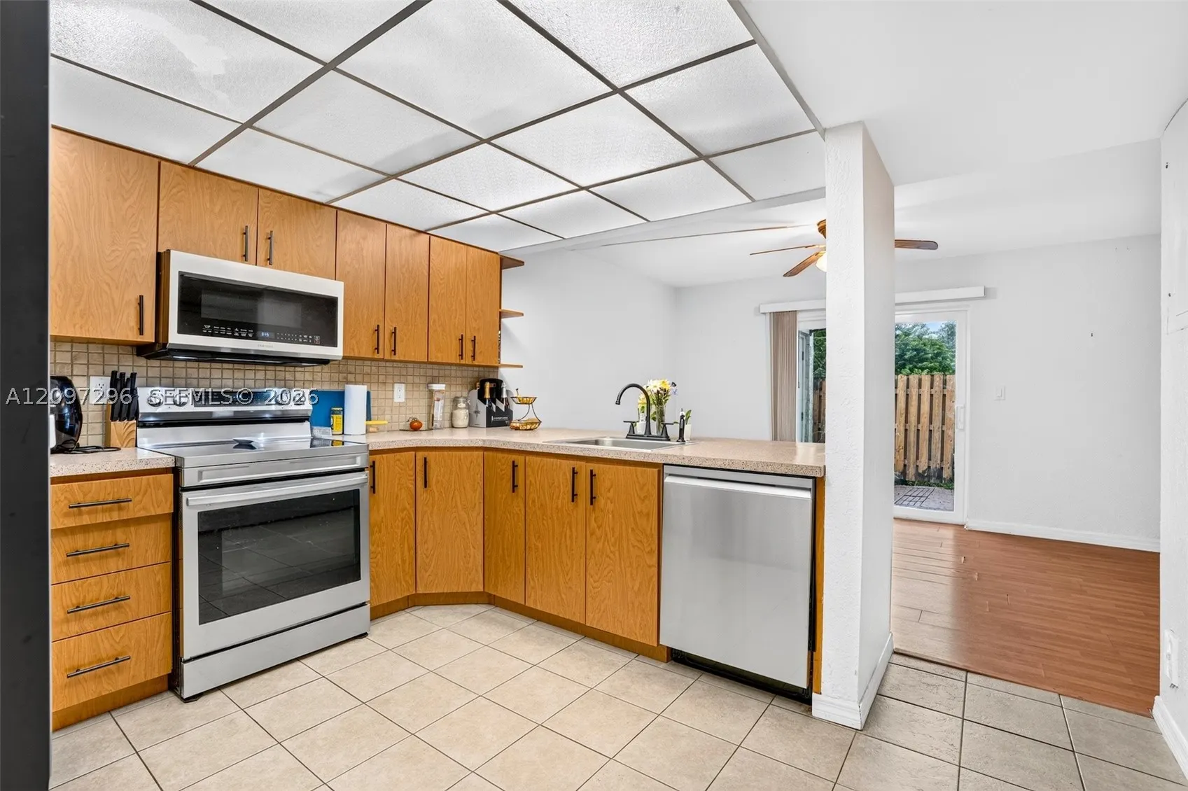 5207 SW 40th Ave #52