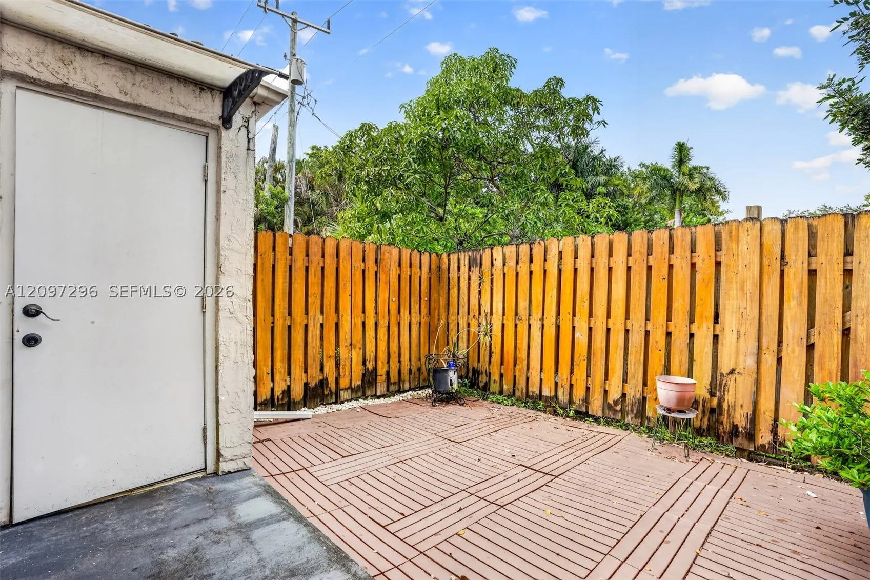 5207 SW 40th Ave #52