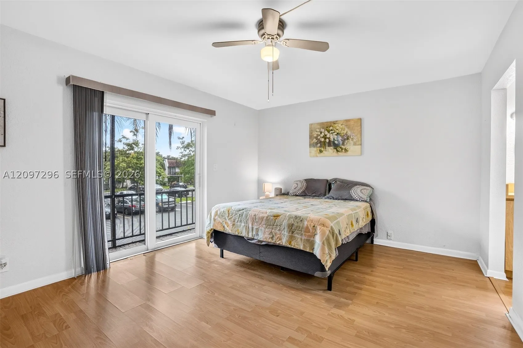 5207 SW 40th Ave #52