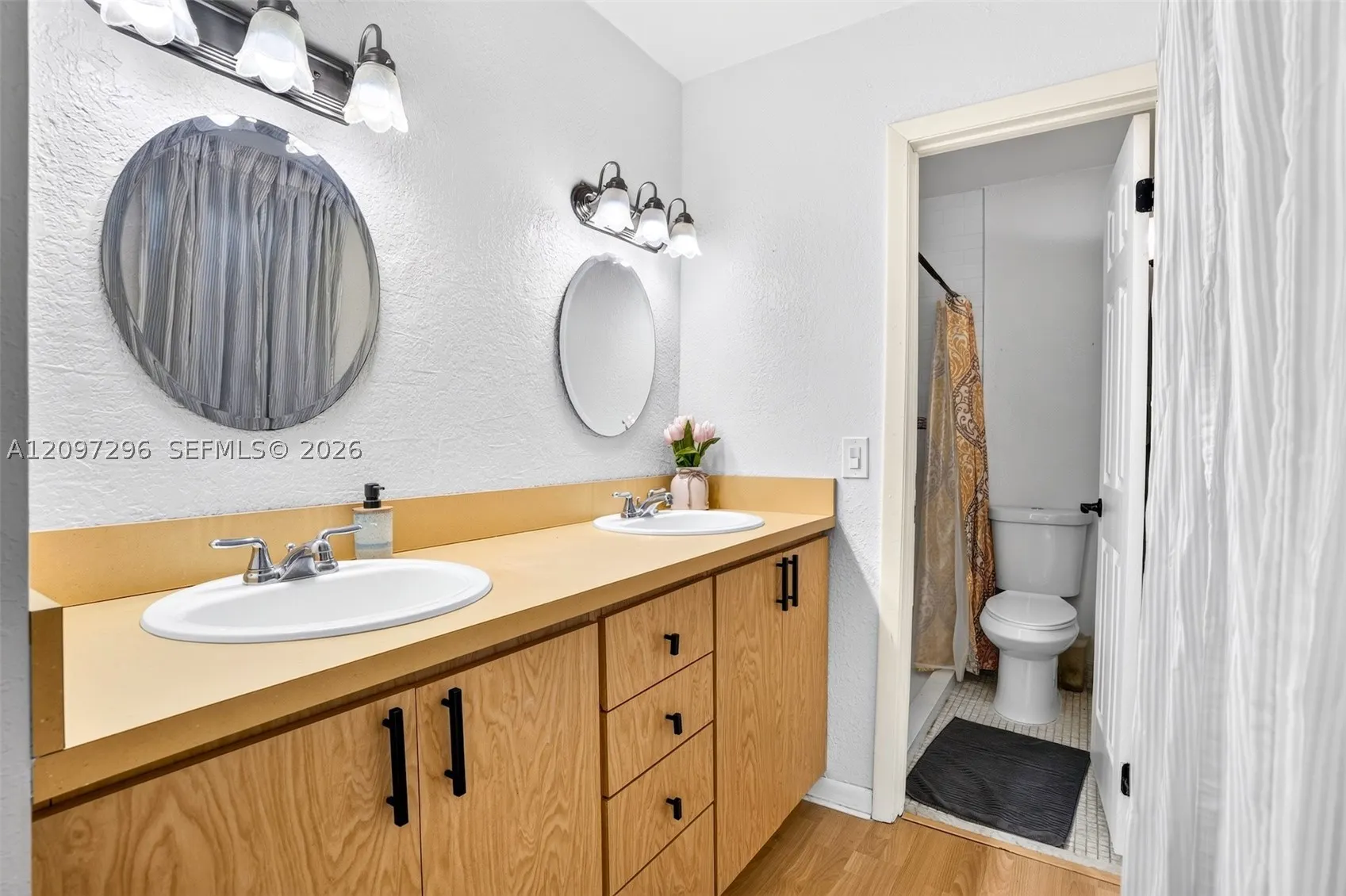 5207 SW 40th Ave #52