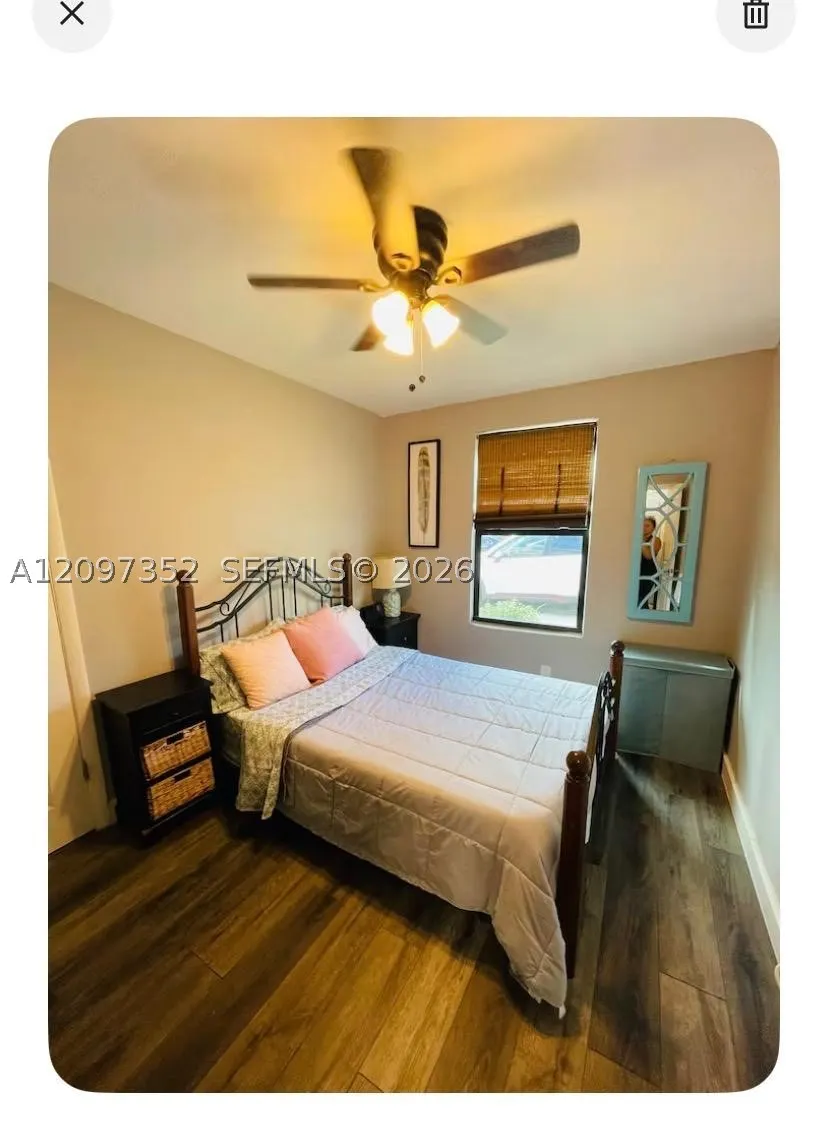 206 SW 2nd Ter