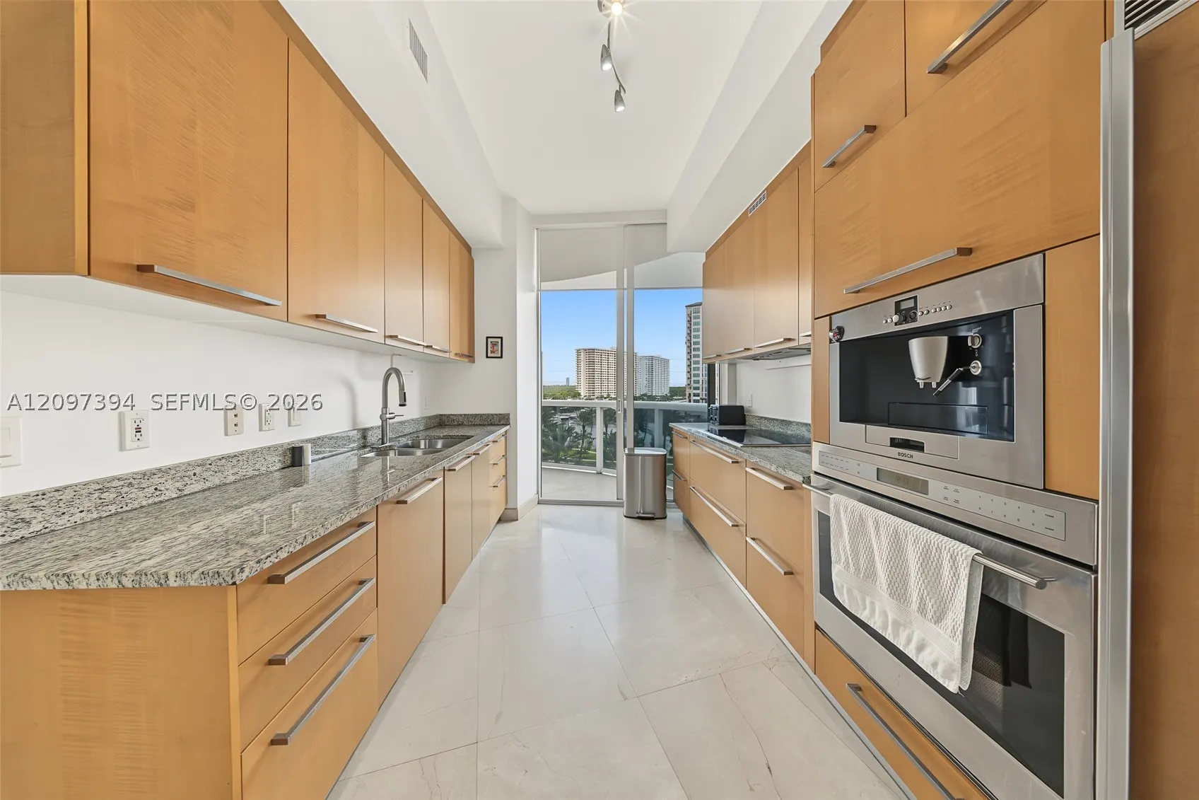 15901 Collins Ave #405