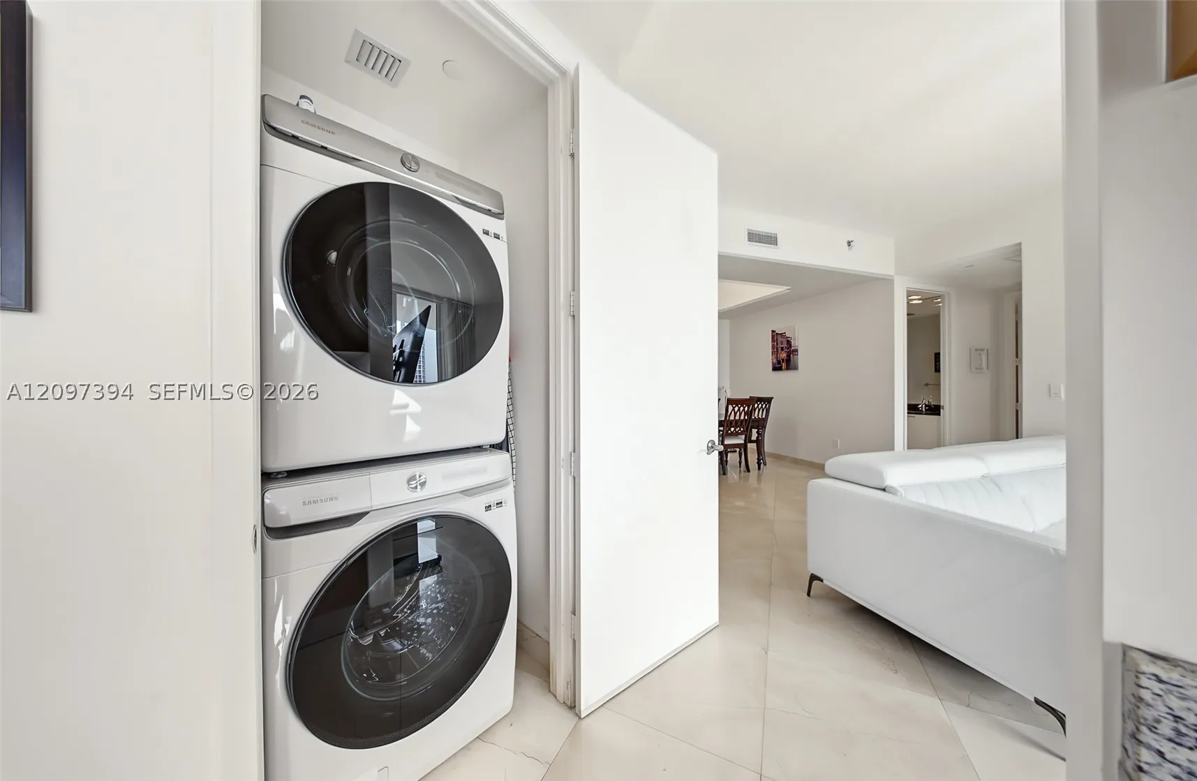 15901 Collins Ave #405