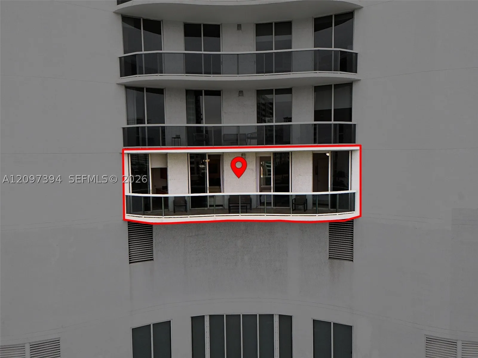 15901 Collins Ave #405