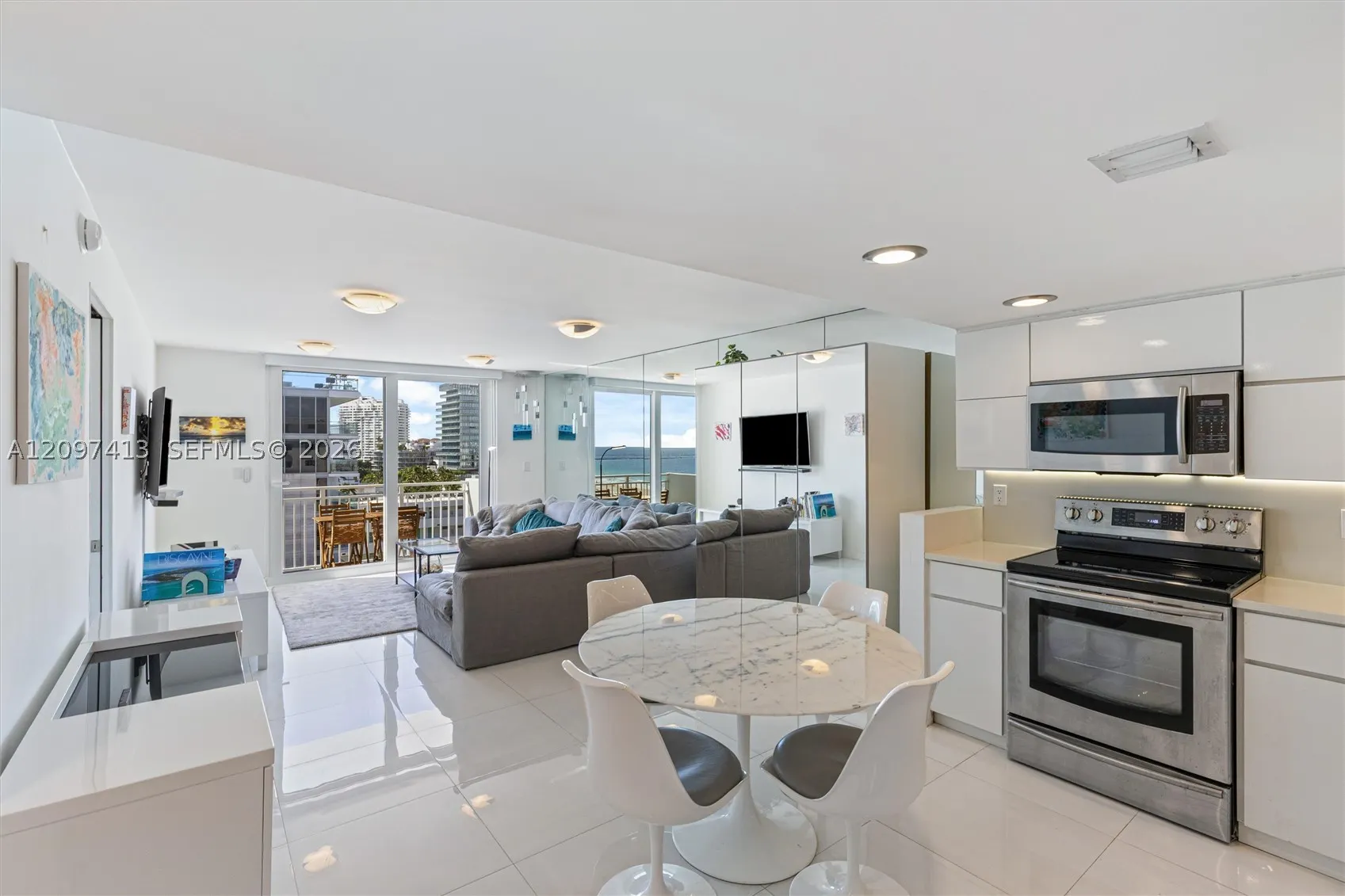 345 Ocean Dr #1012