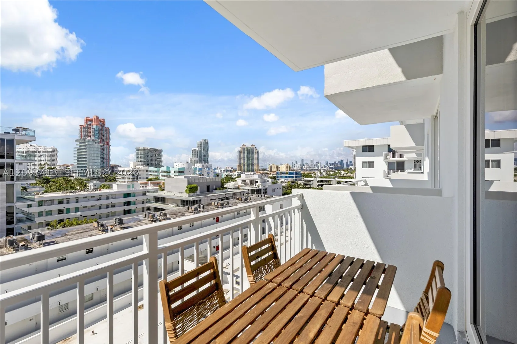 345 Ocean Dr #1012