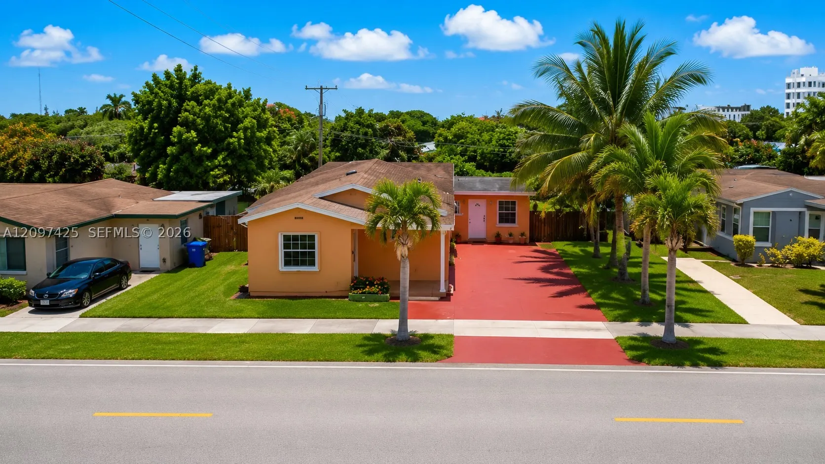 316 S 24th Ave