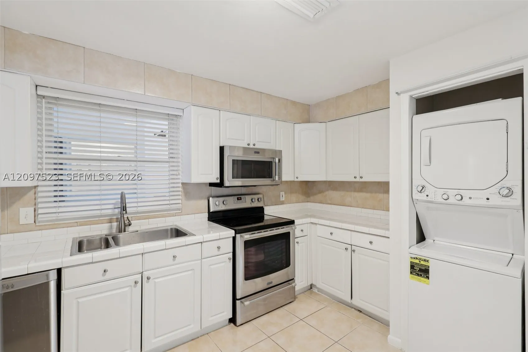 461 N Ocean Blvd #0050