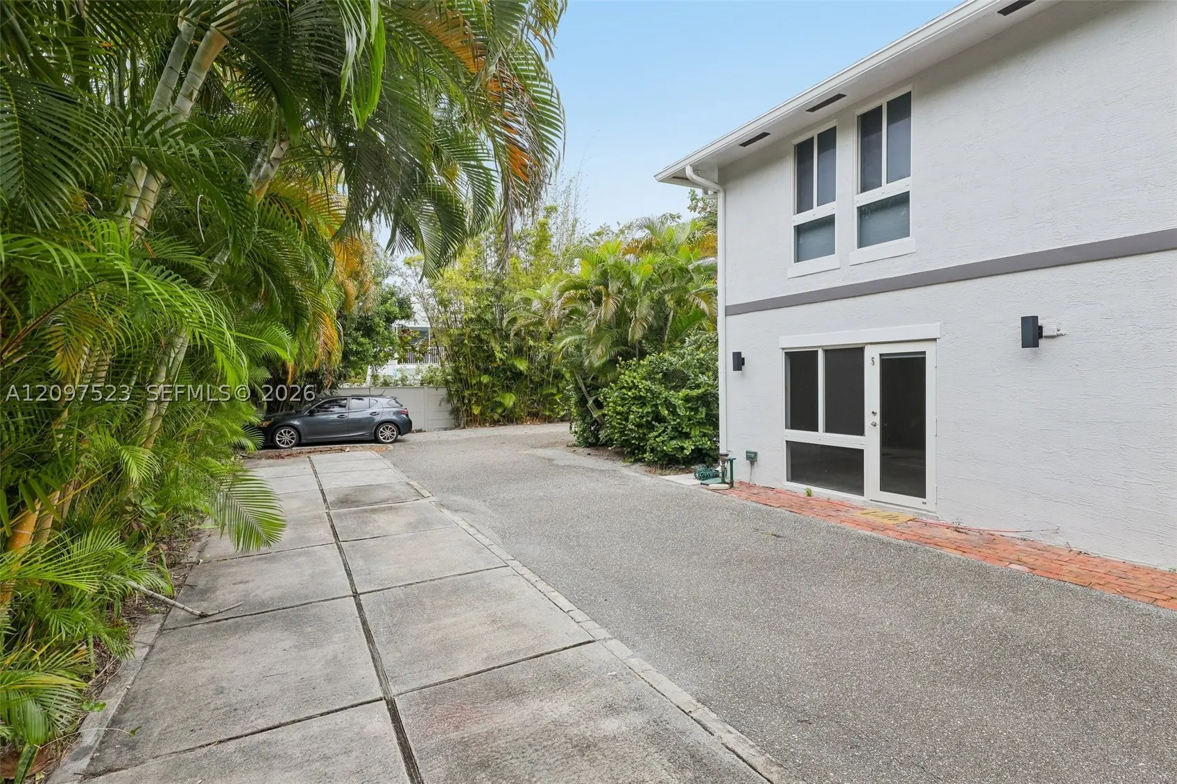 461 N Ocean Blvd #0050