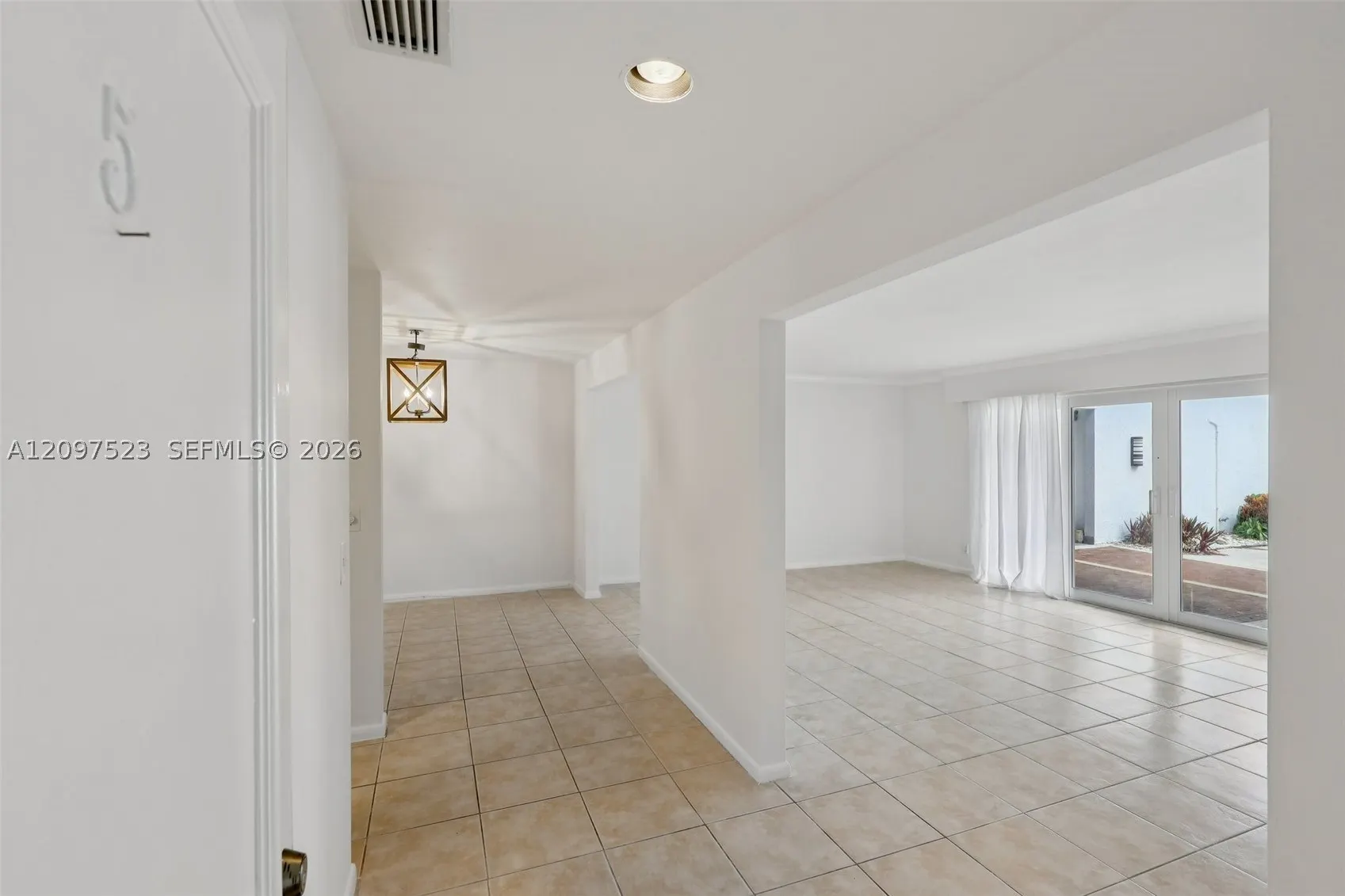 461 N Ocean Blvd #0050