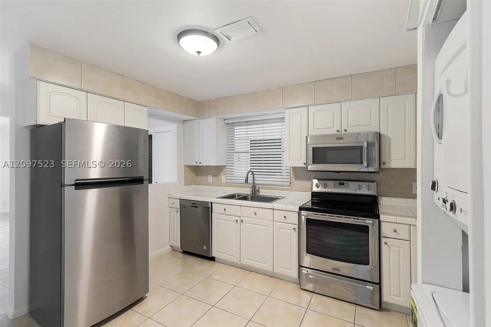 461 N Ocean Blvd #0050