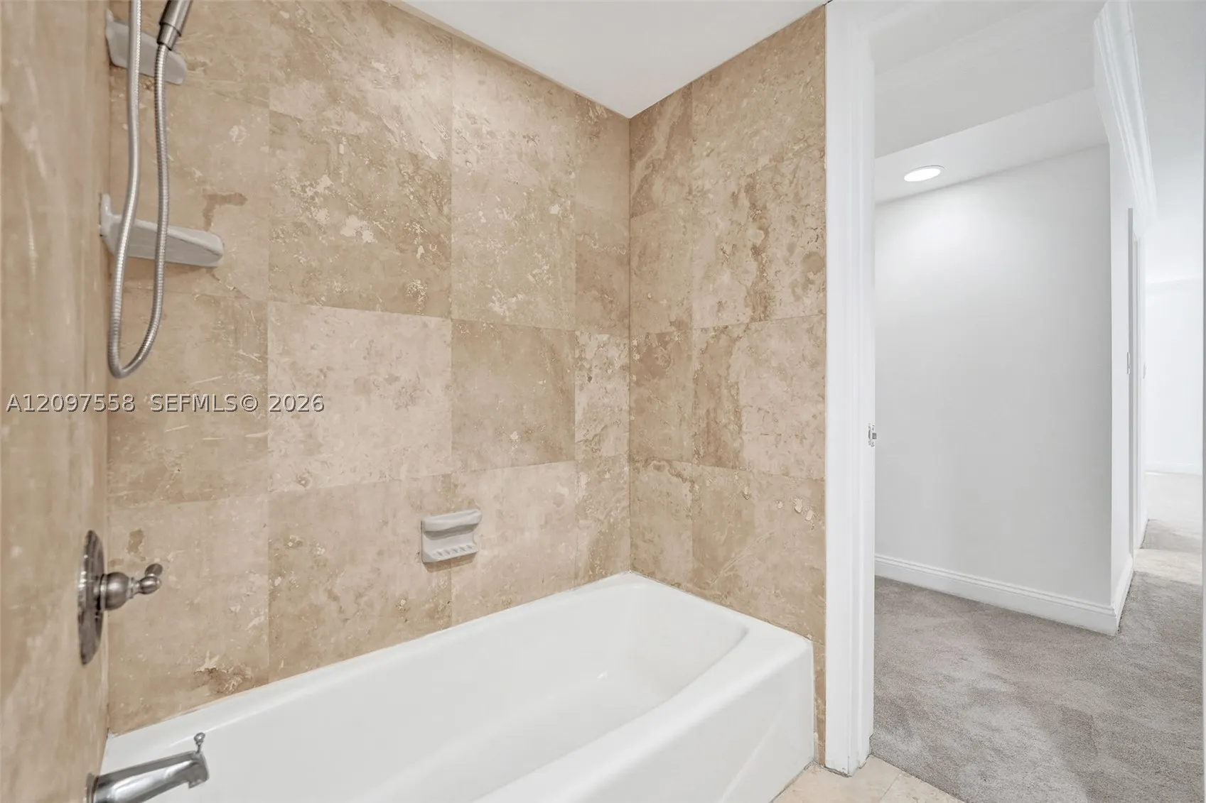 2200 NE 33rd Ave #3D