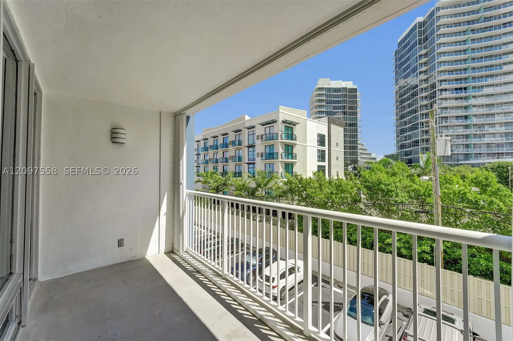 2200 NE 33rd Ave #3D