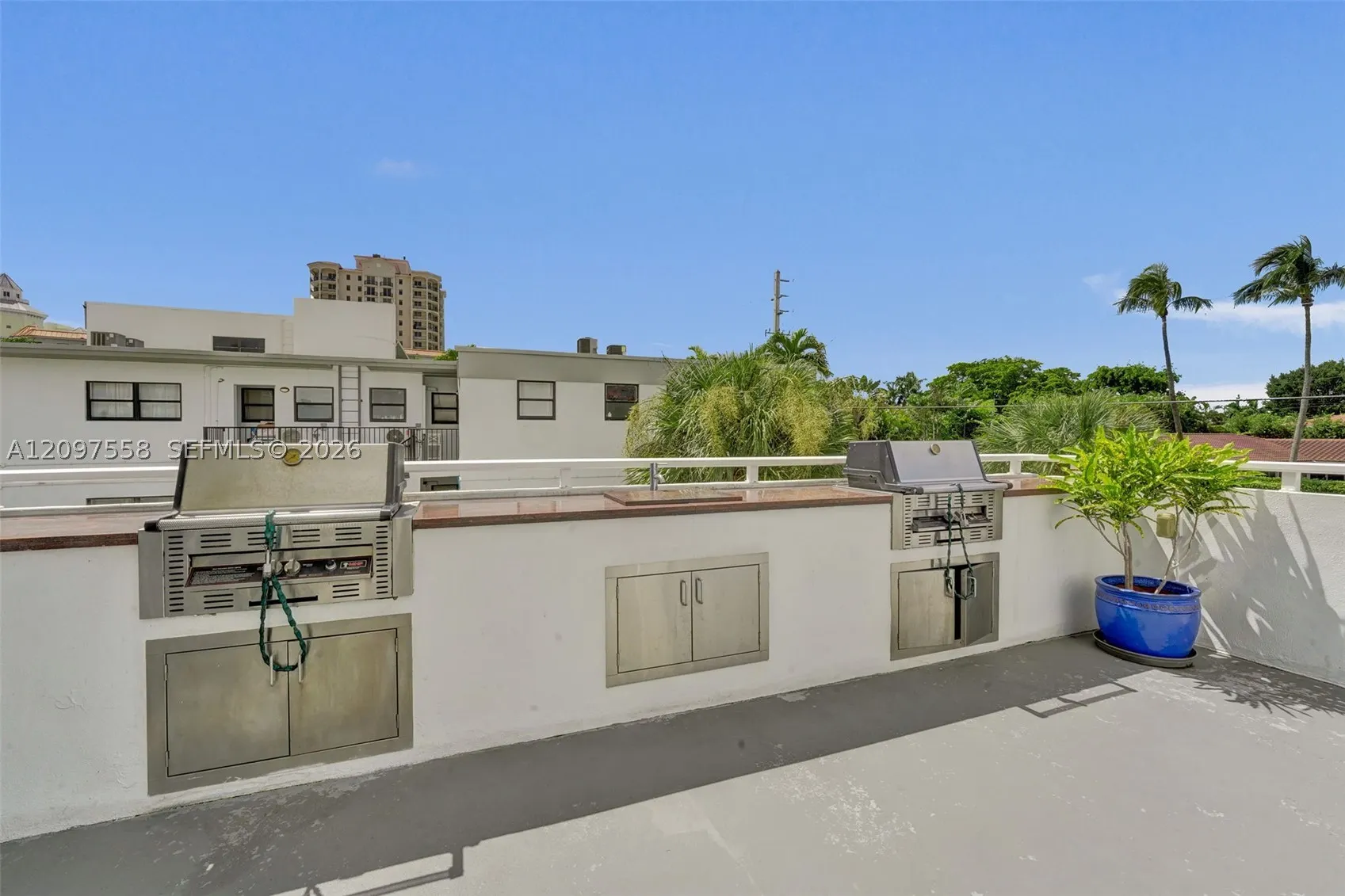 2200 NE 33rd Ave #3D