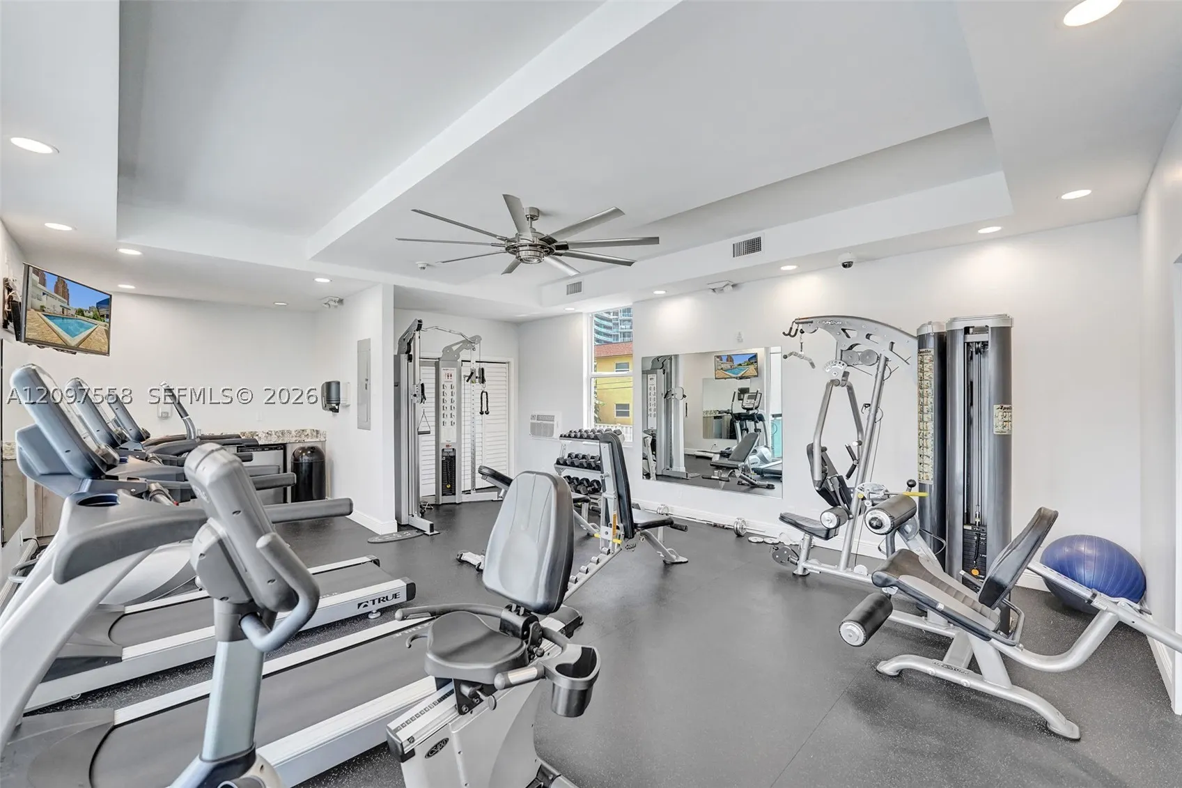 2200 NE 33rd Ave #3D