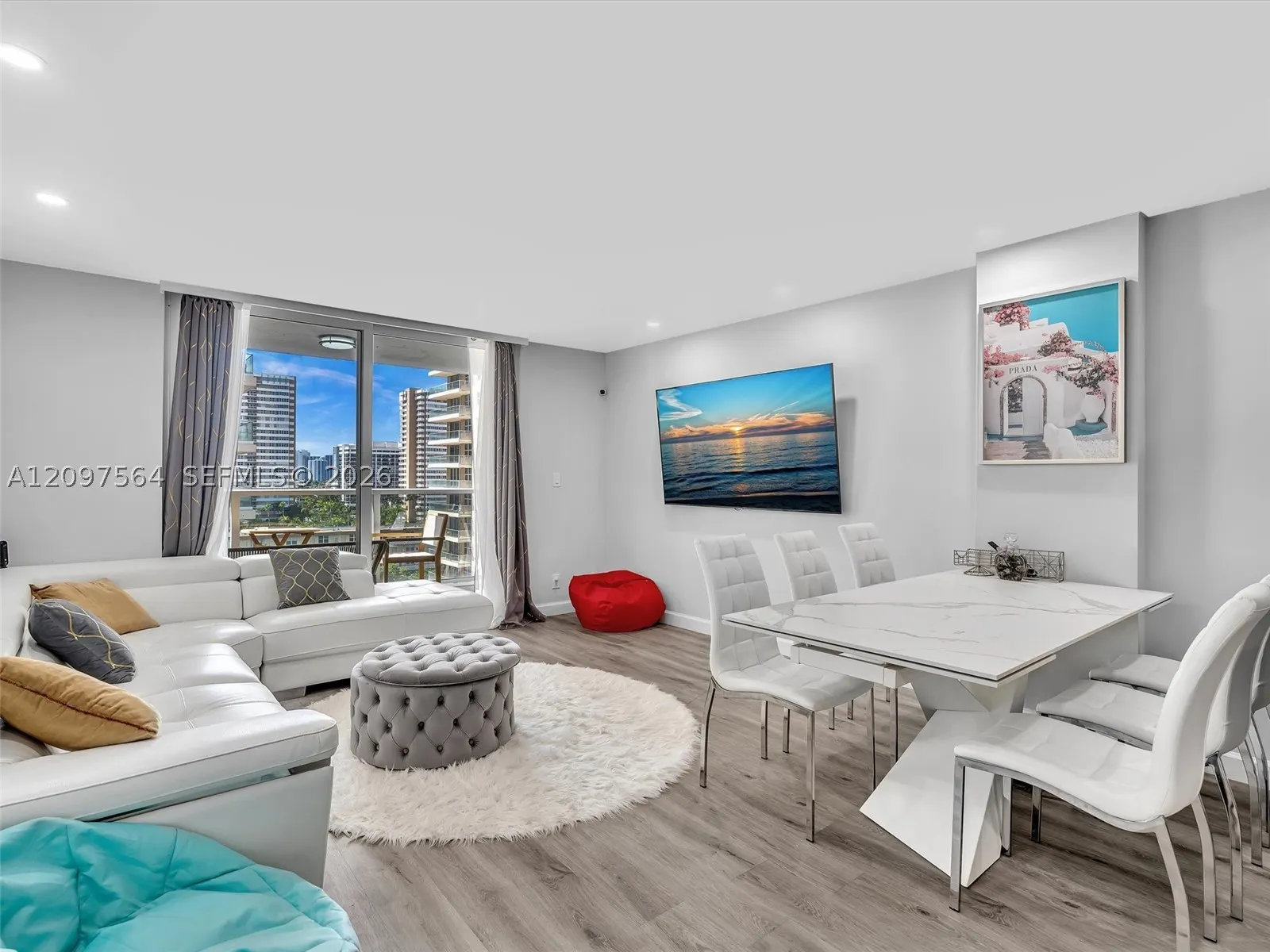 1904 S Ocean Dr #905