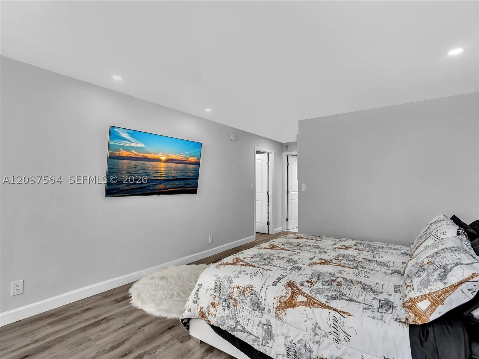 1904 S Ocean Dr #905