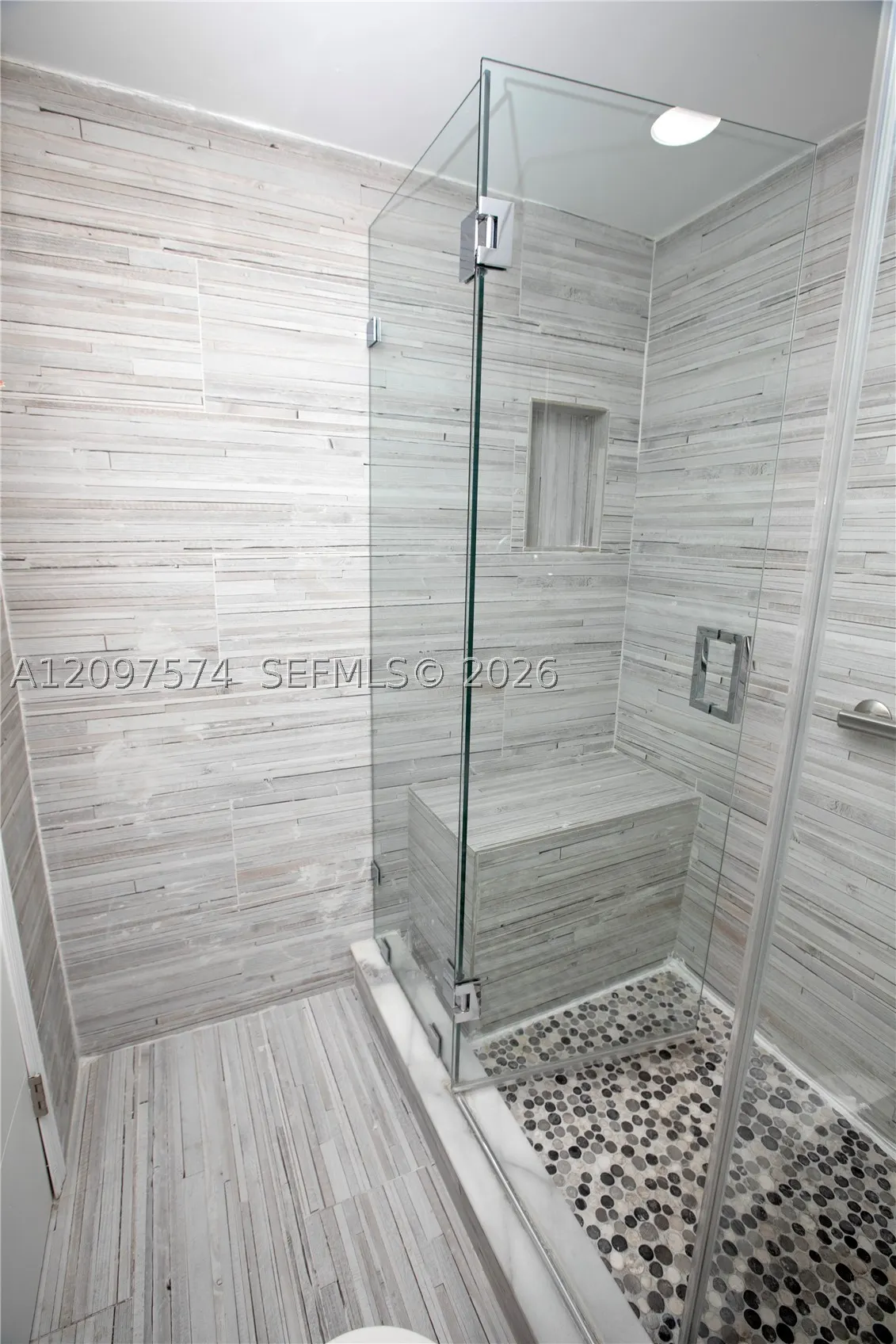 20500 W Country Club Dr #714