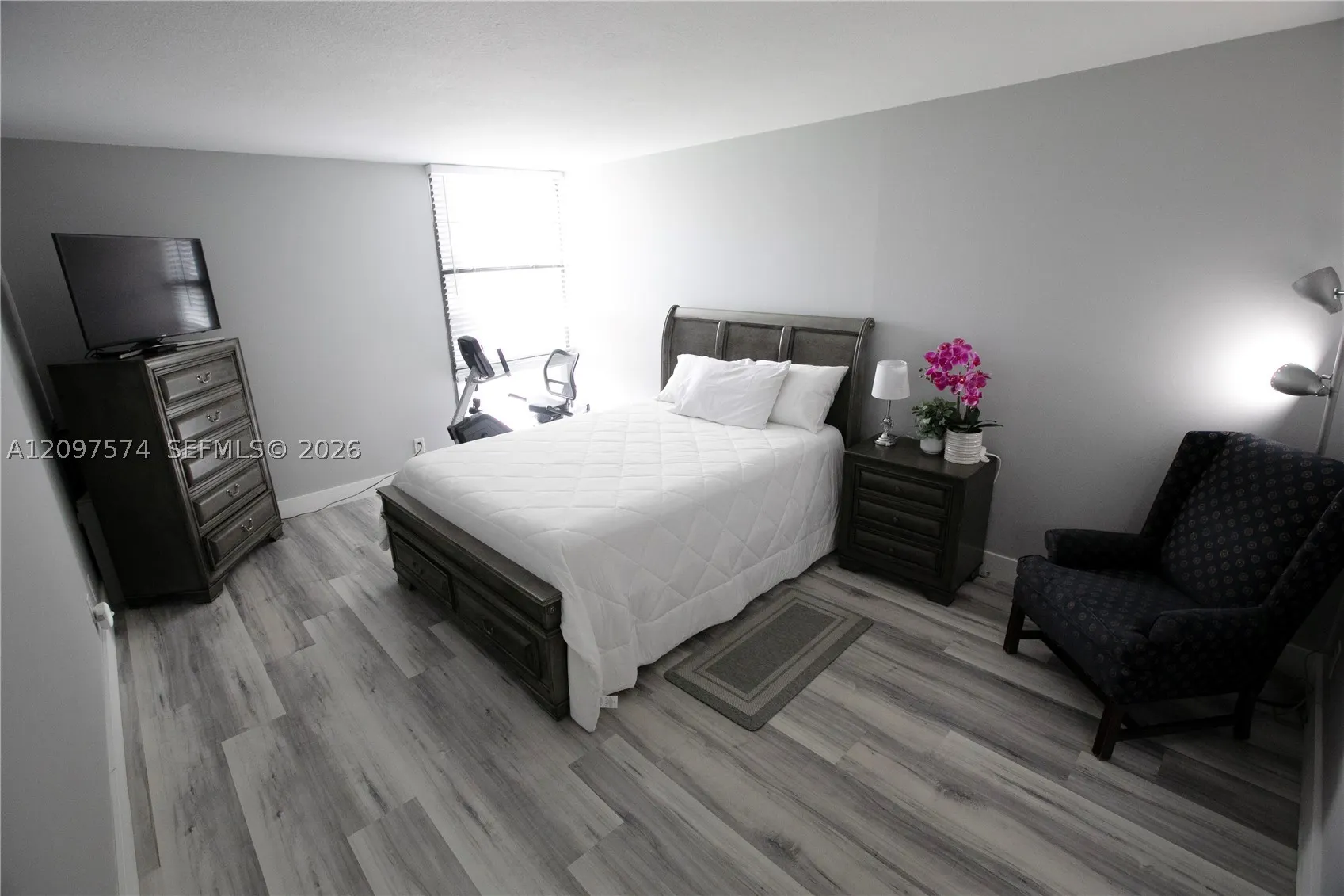 20500 W Country Club Dr #714