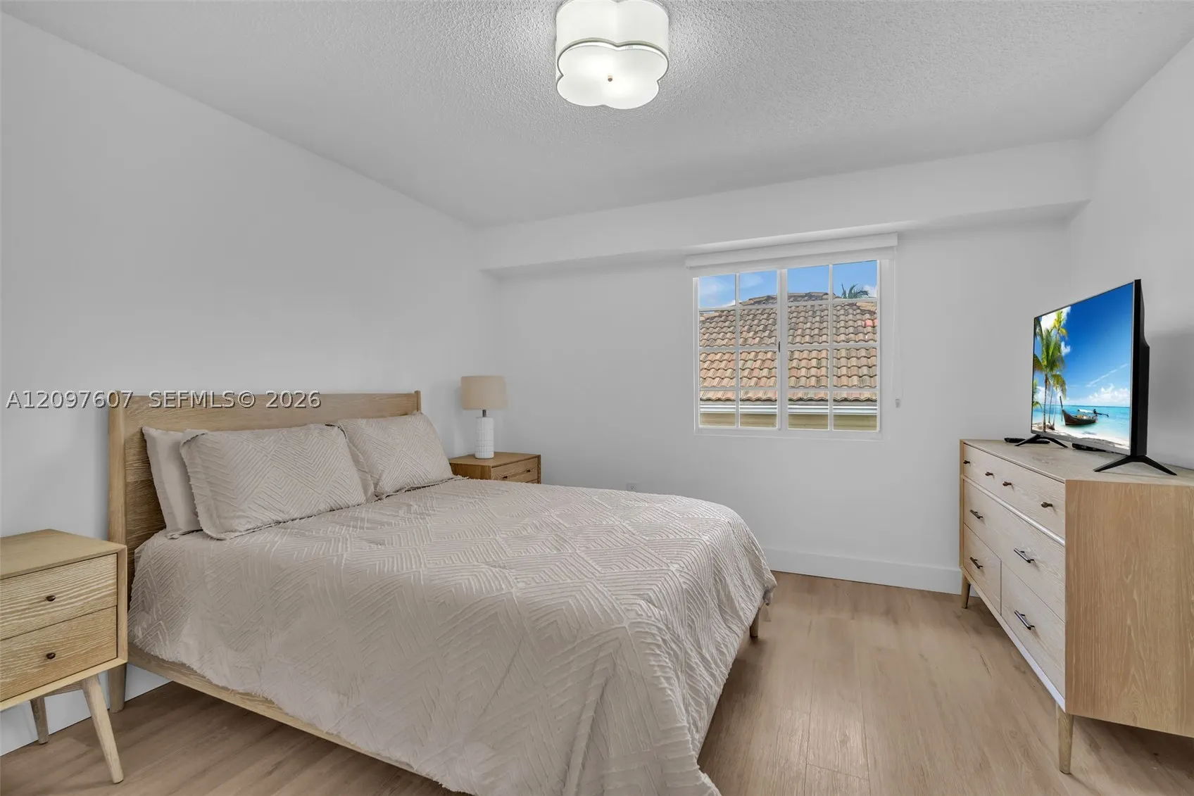 2921 NE 185th St (Remodeled) #1203