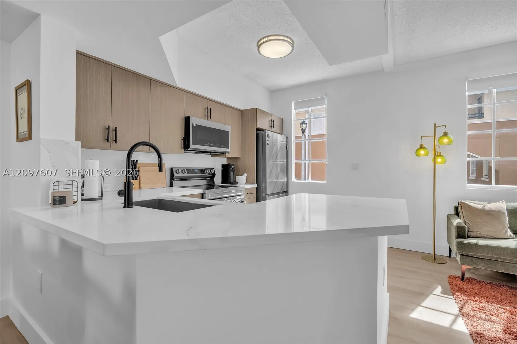 2921 NE 185th St (Remodeled) #1203