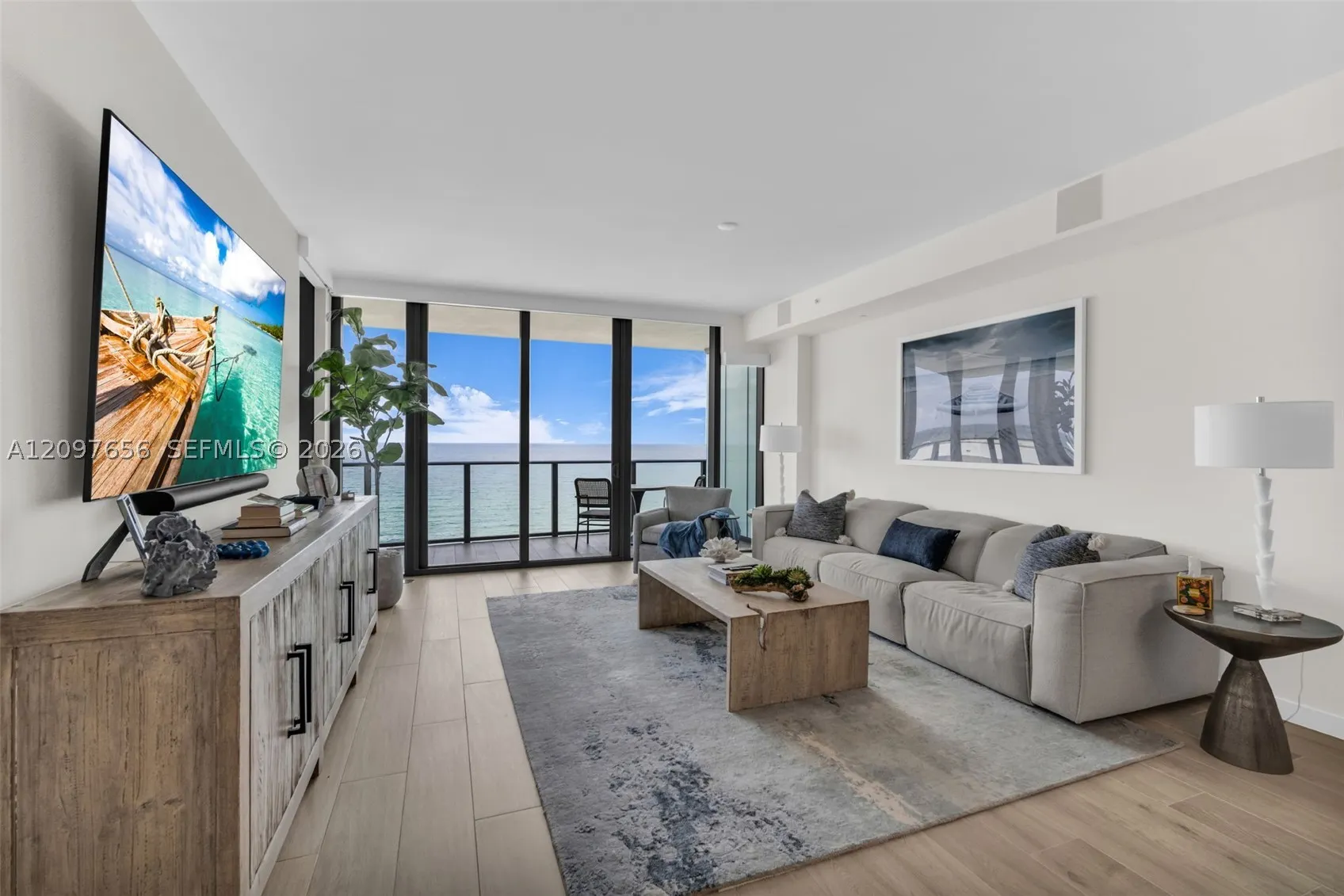 1116 N Ocean Blvd #906