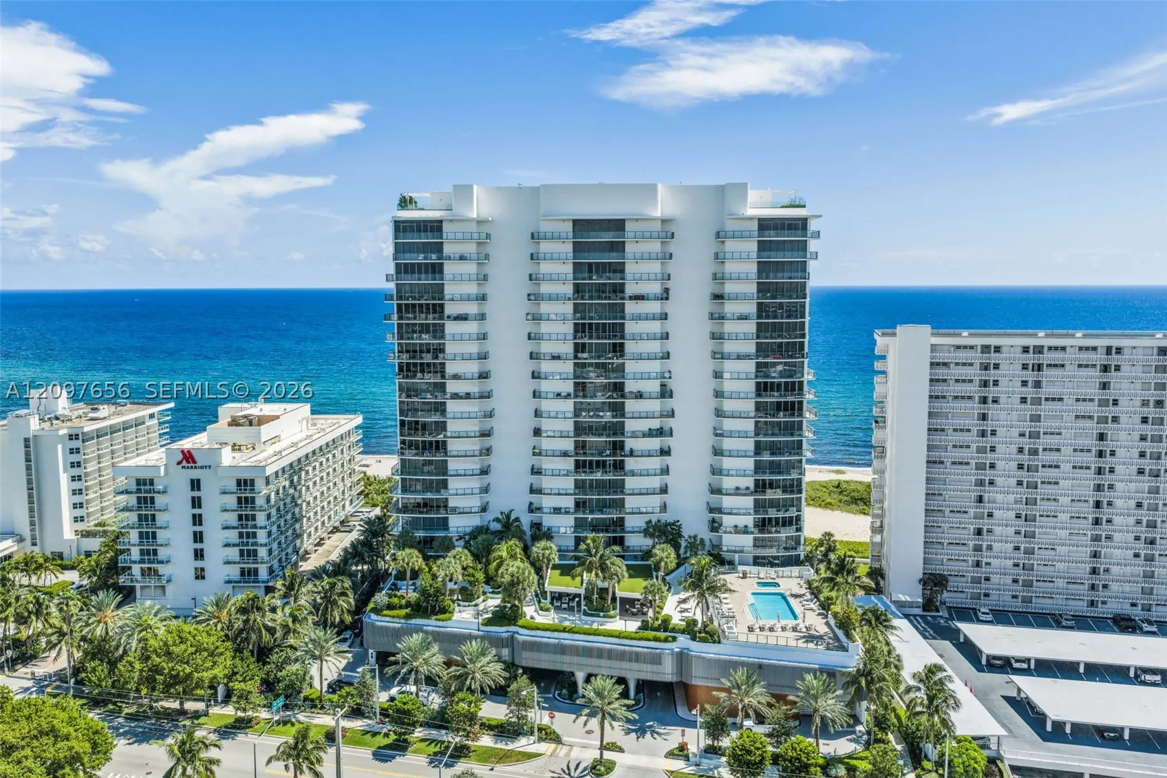 1116 N Ocean Blvd #906