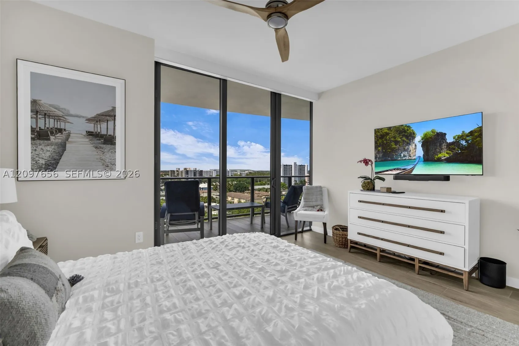 1116 N Ocean Blvd #906