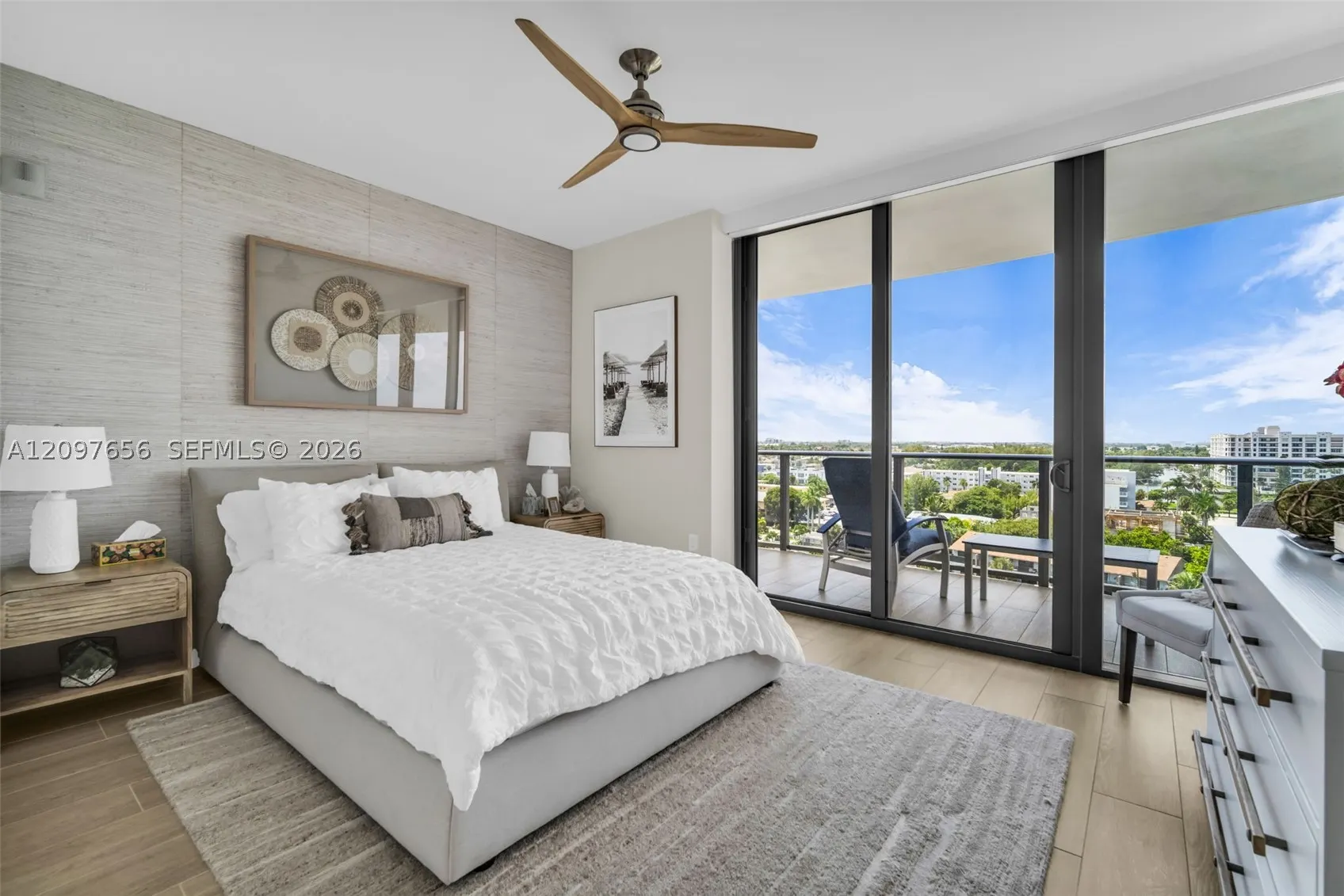 1116 N Ocean Blvd #906