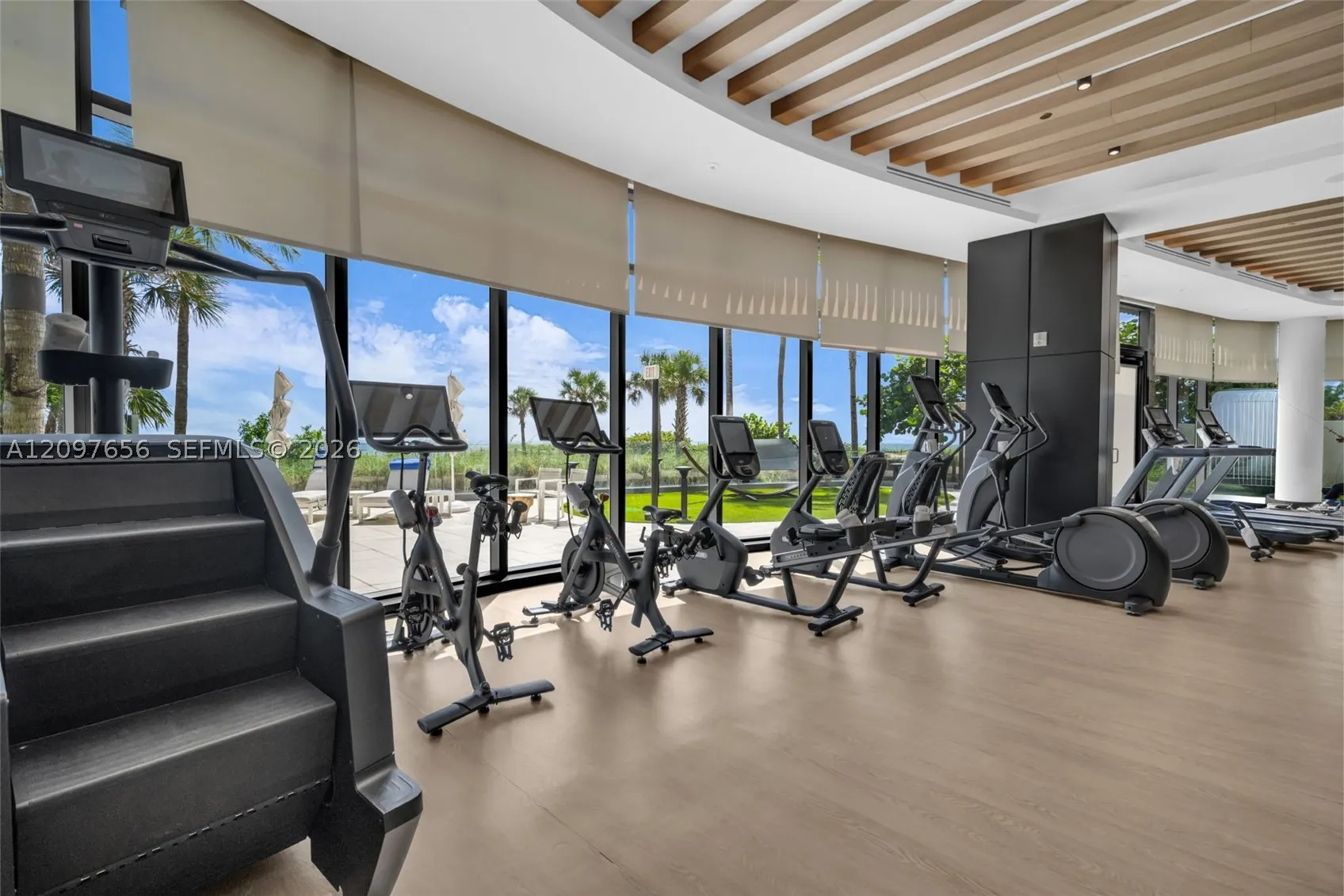 1116 N Ocean Blvd #906