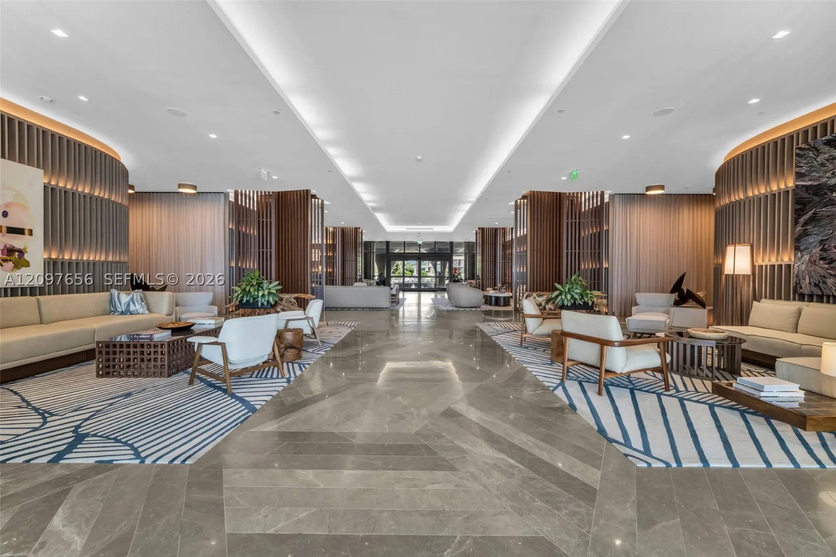 1116 N Ocean Blvd #906