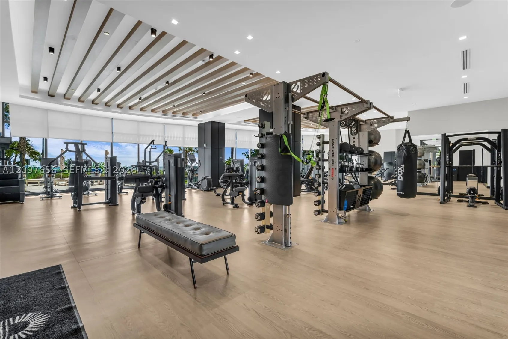 1116 N Ocean Blvd #906