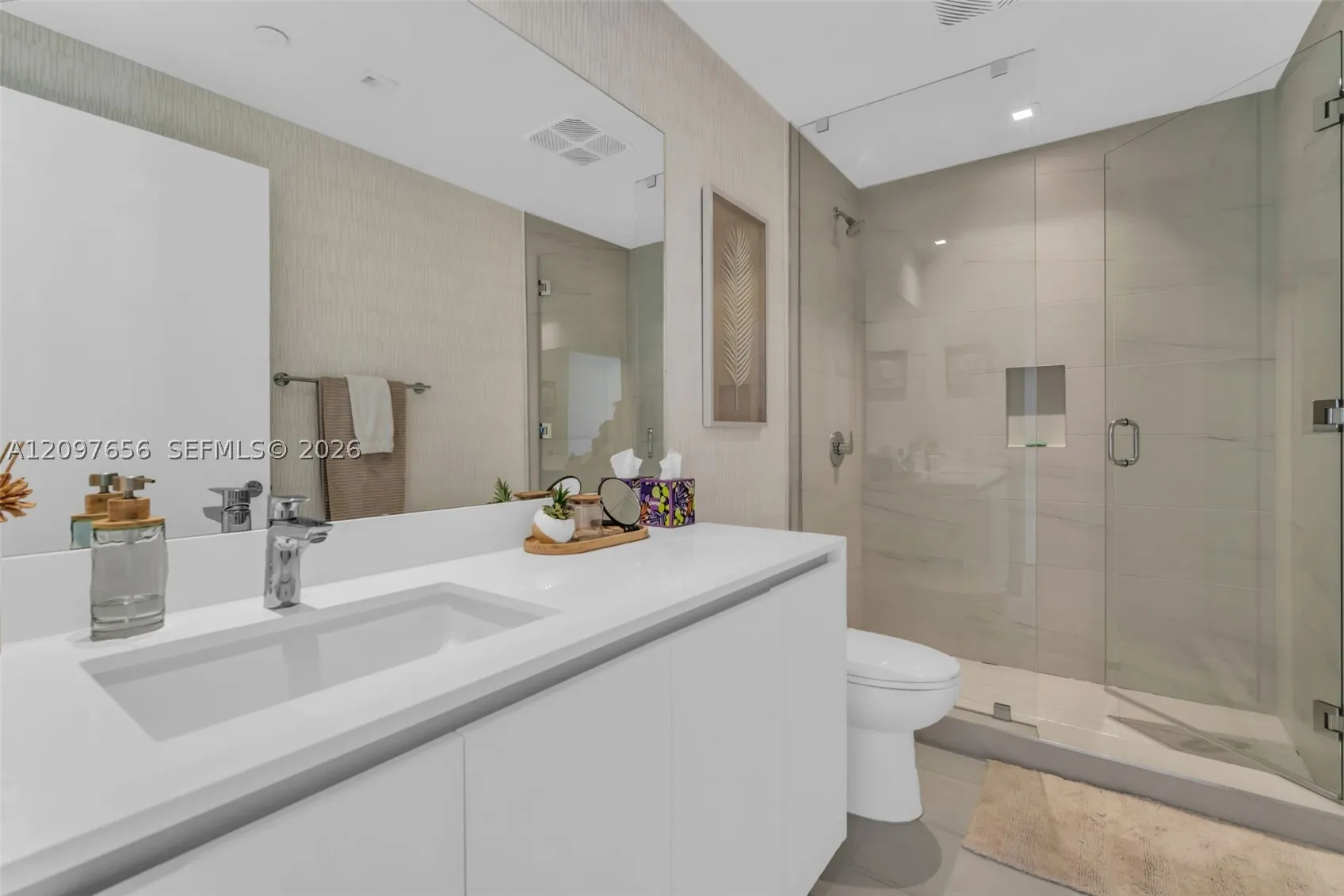 1116 N Ocean Blvd #906