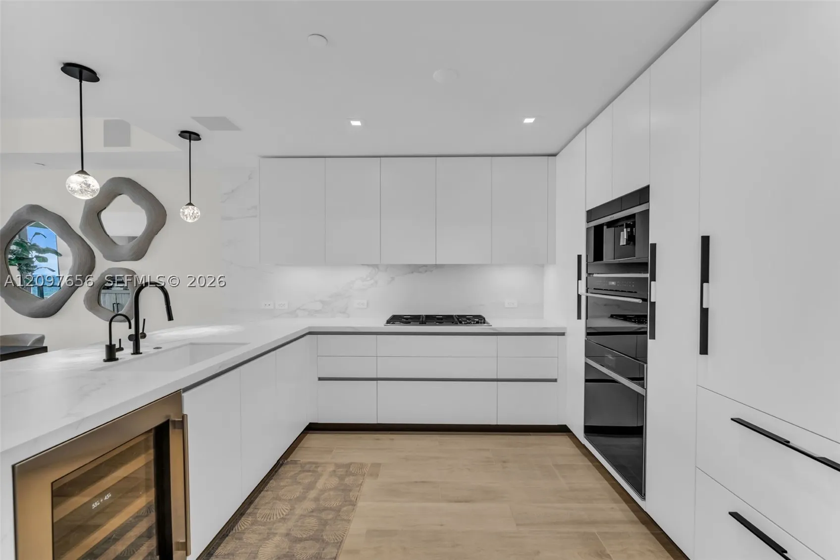 1116 N Ocean Blvd #906