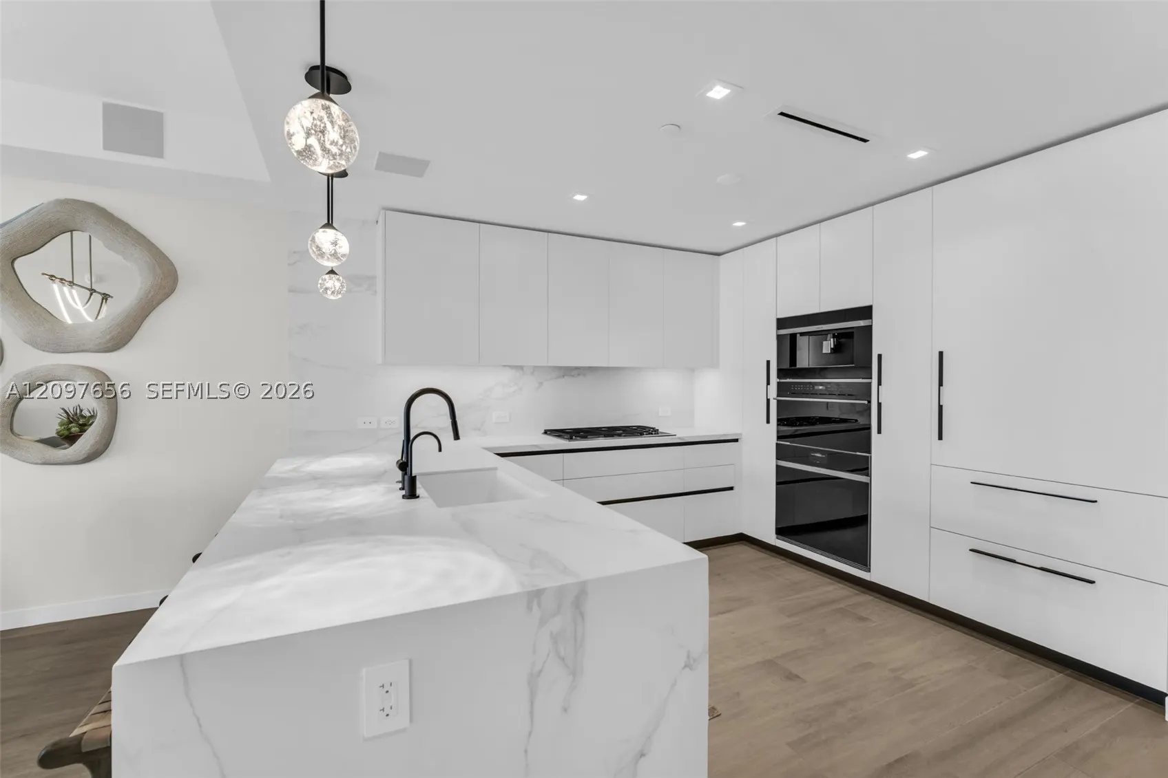 1116 N Ocean Blvd #906