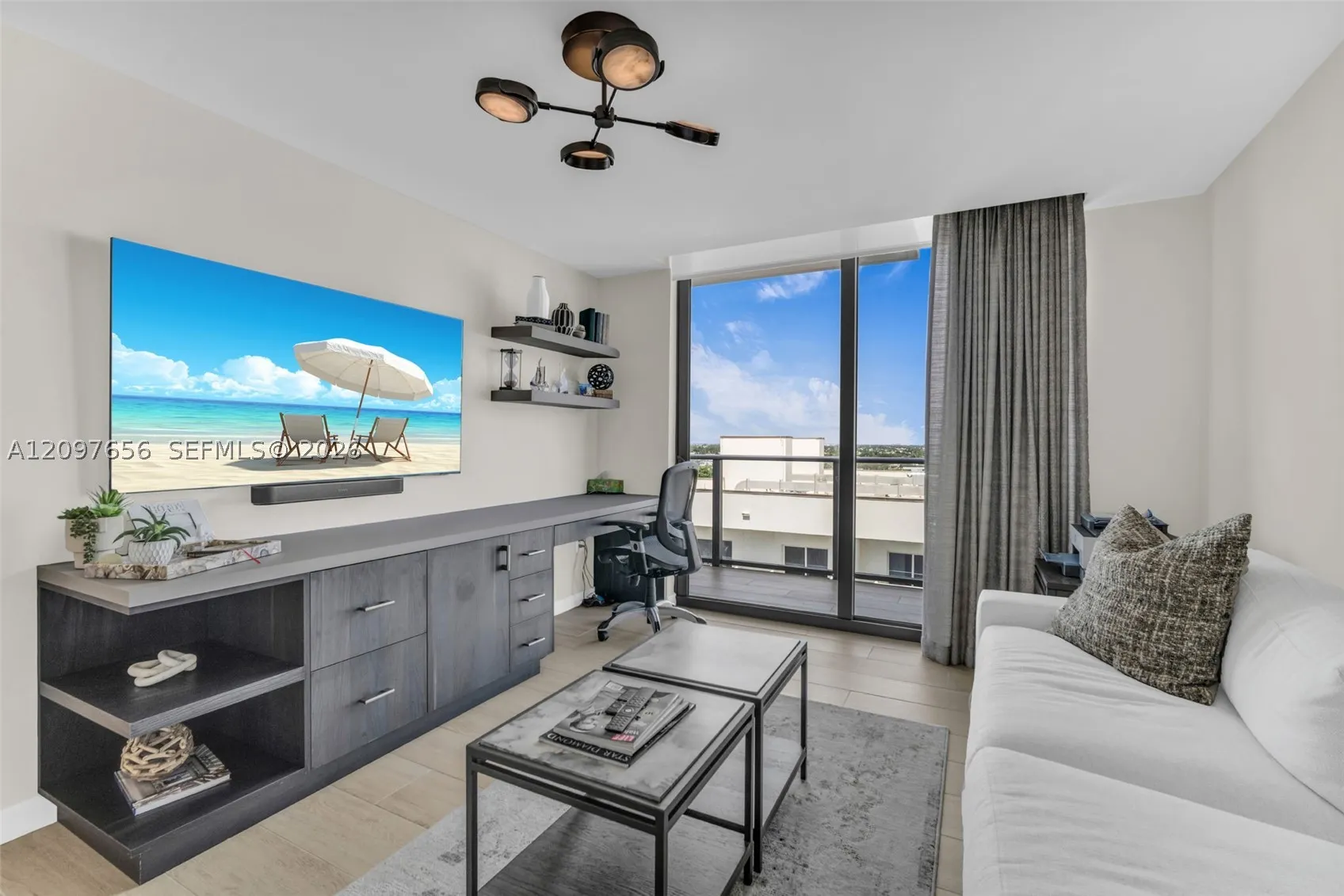 1116 N Ocean Blvd #906