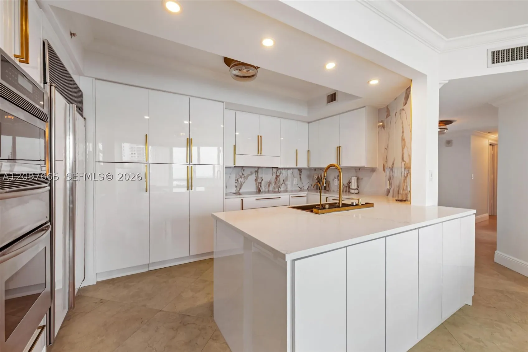 3101 S Ocean Drive #2605