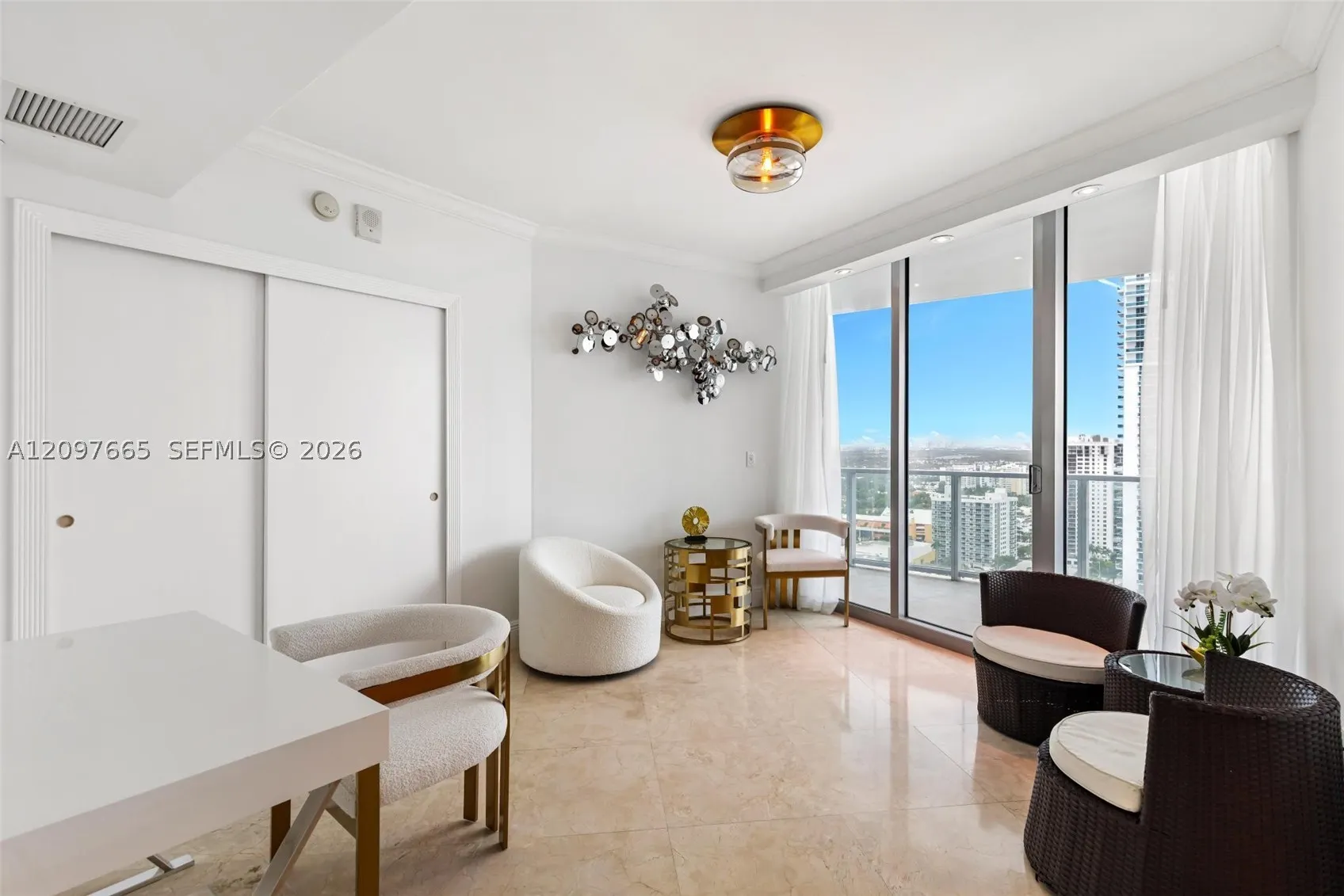 3101 S Ocean Drive #2605