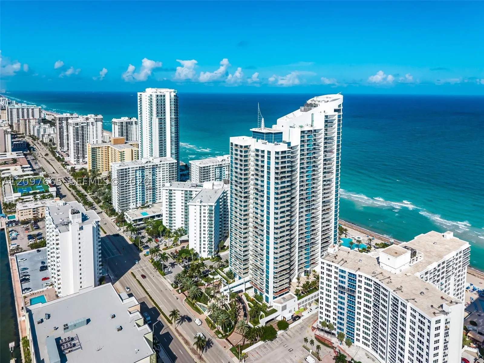 3101 S Ocean Drive #2605