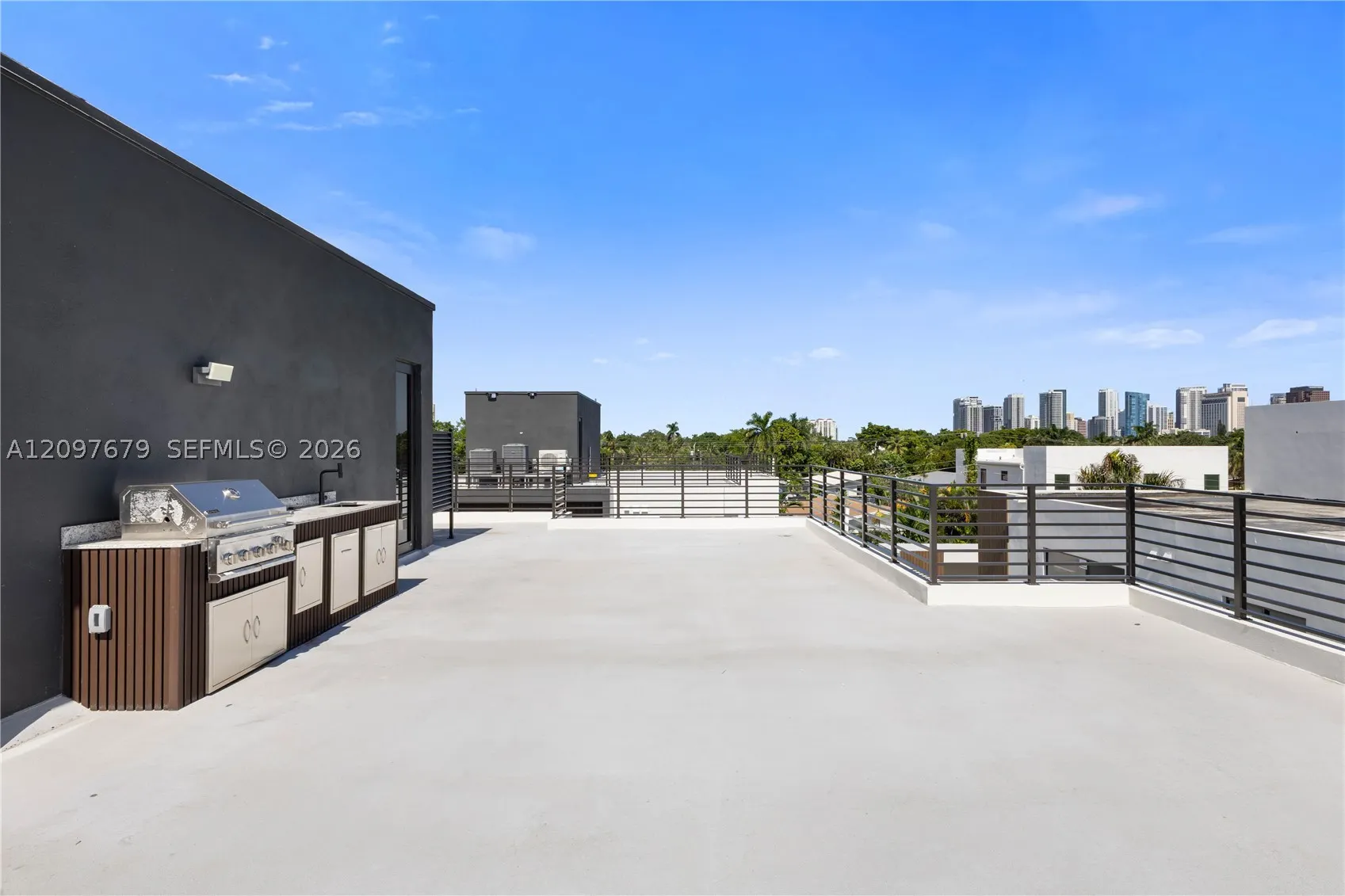 843 SW 14th Court
