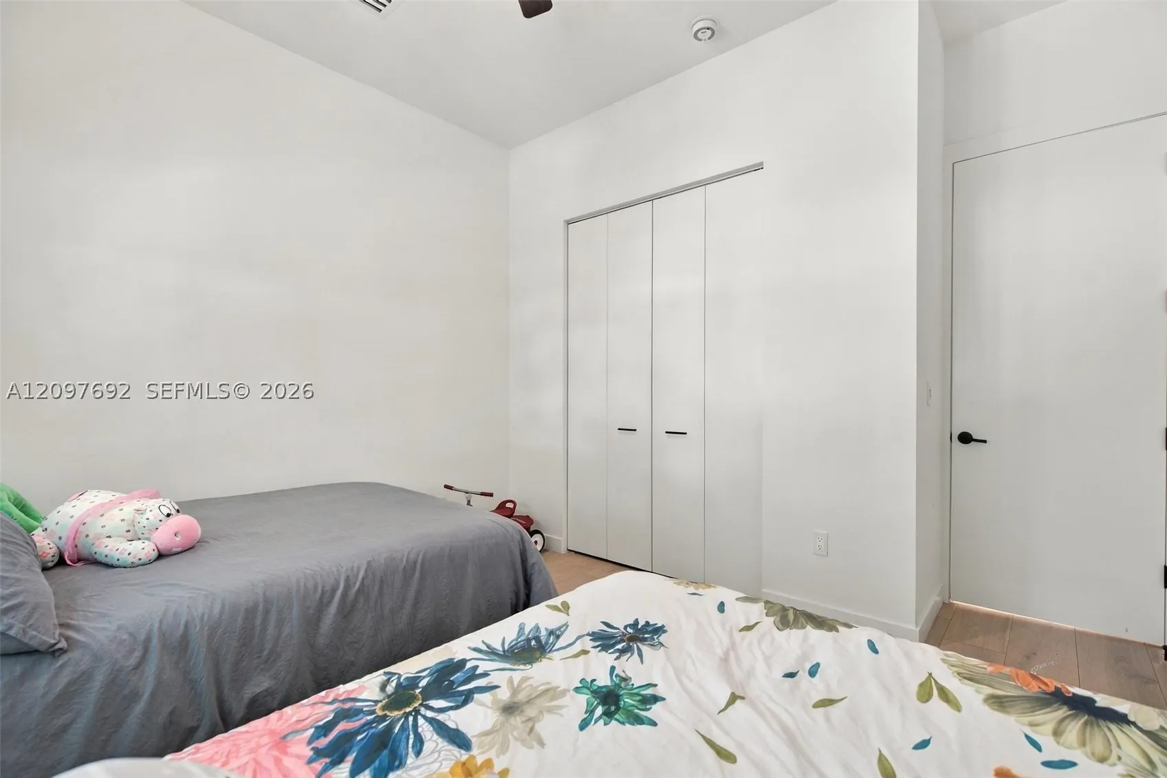 600 W 51st St
