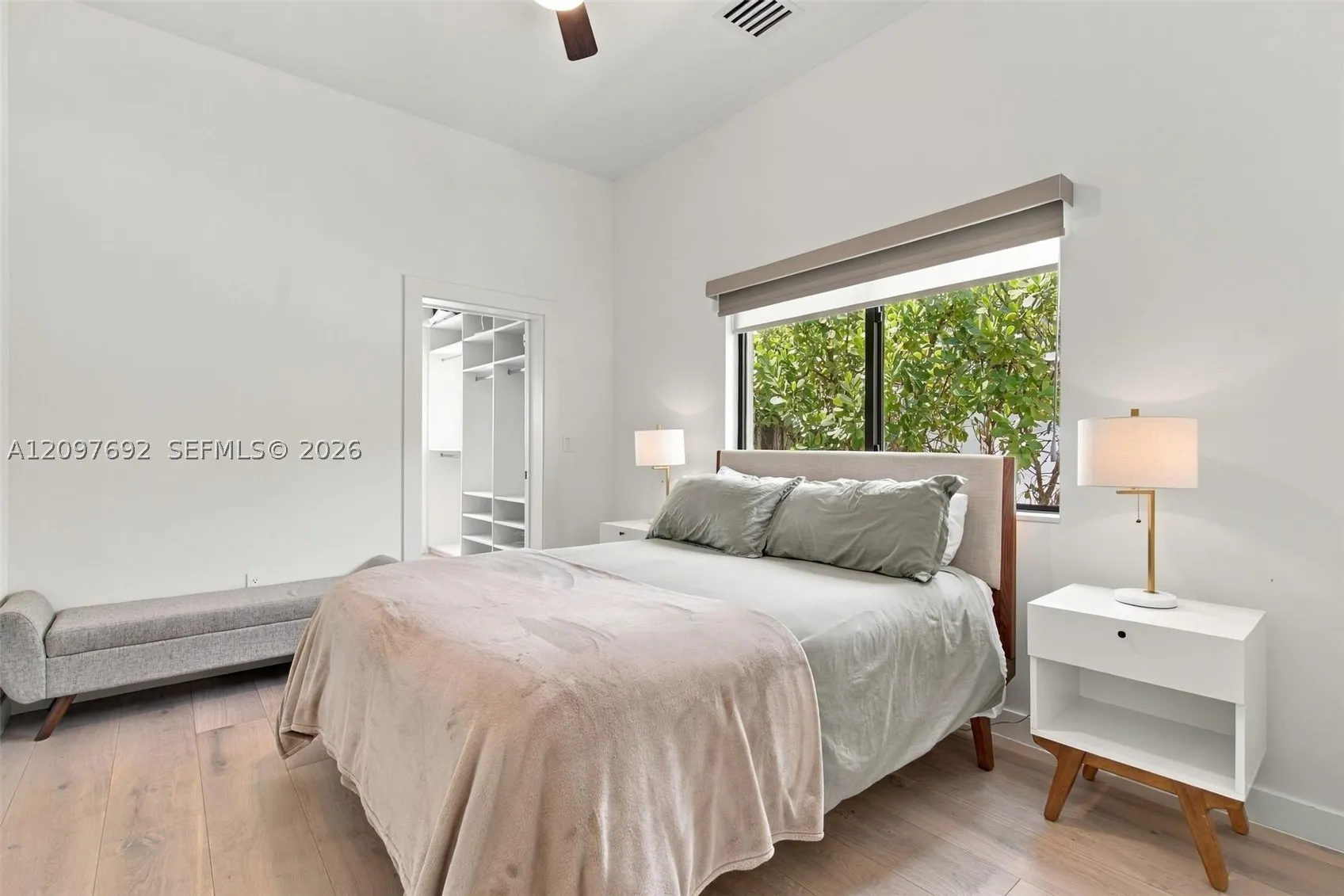 600 W 51st St